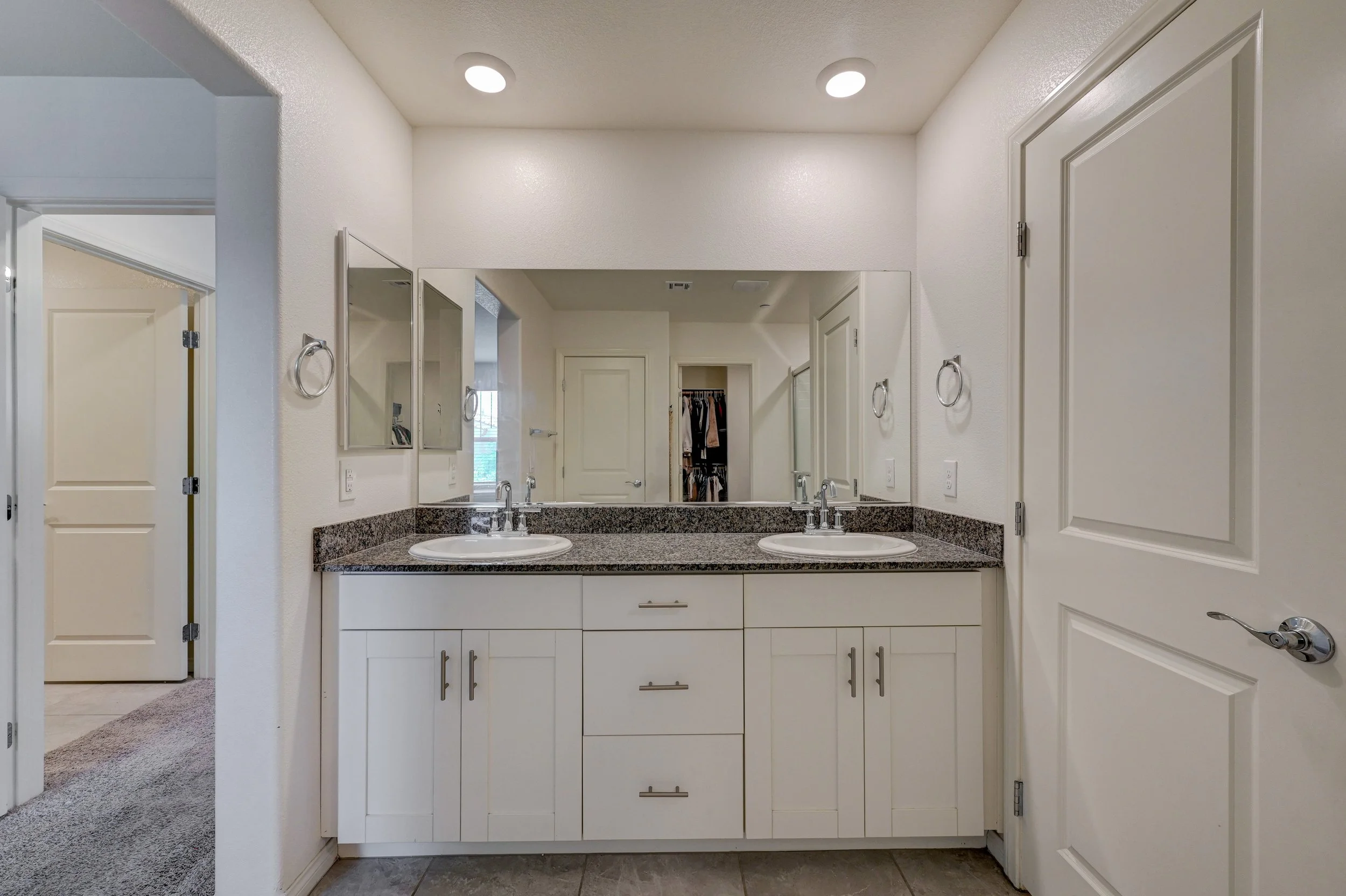 386-Larksong Ave_42.jpg