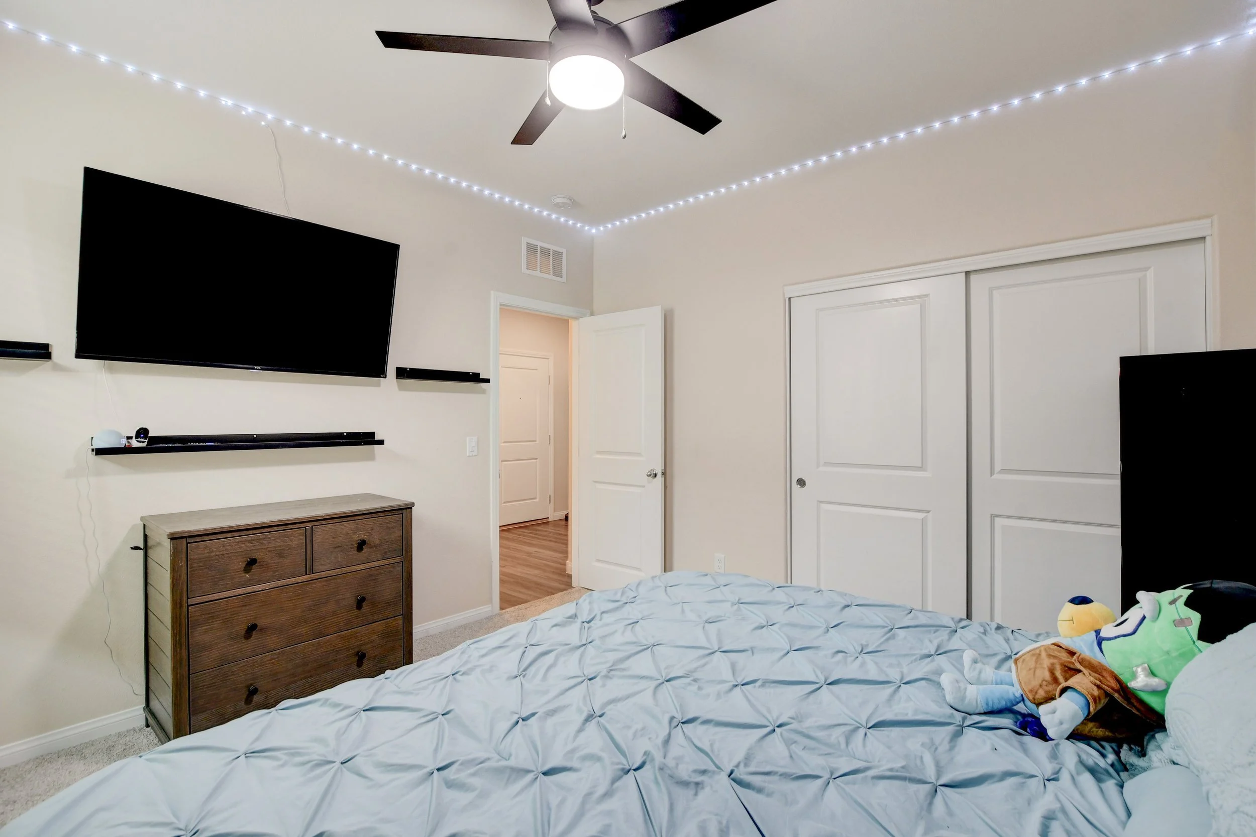 1813 Classic Novel St 016.jpg