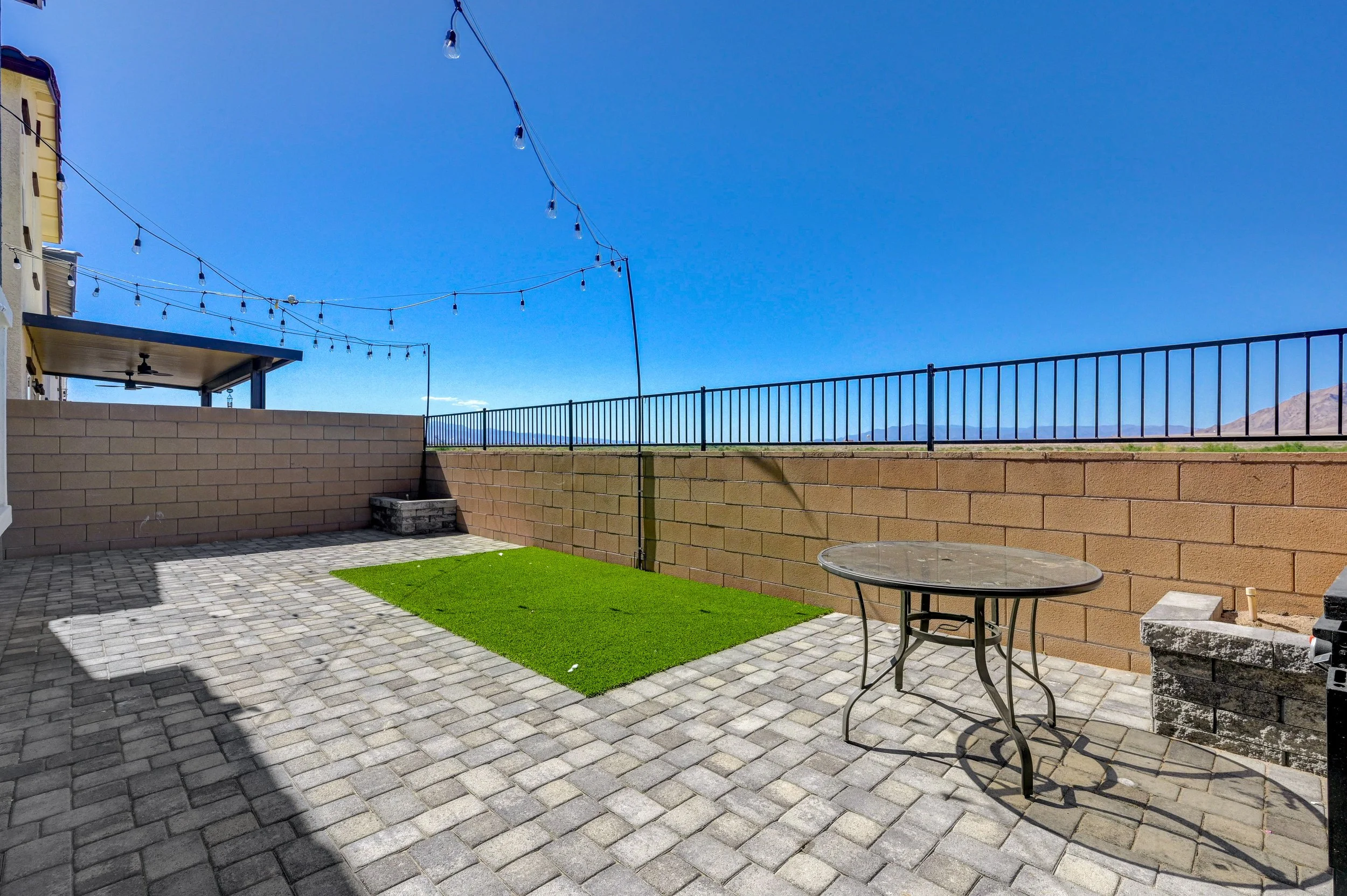 386-Larksong Ave_27.jpg
