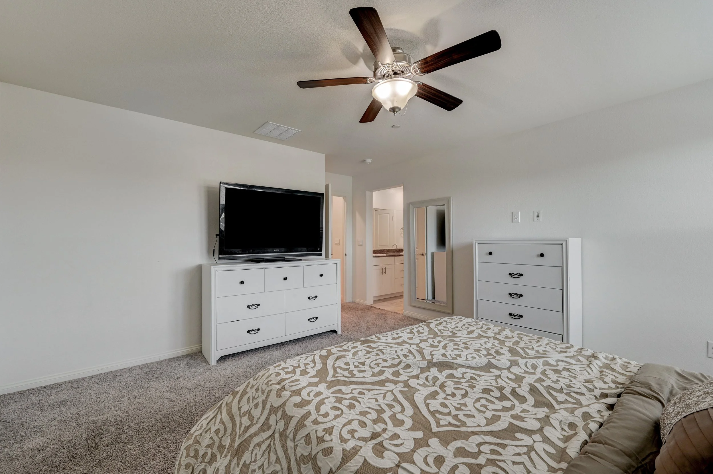 386-Larksong Ave_38.jpg