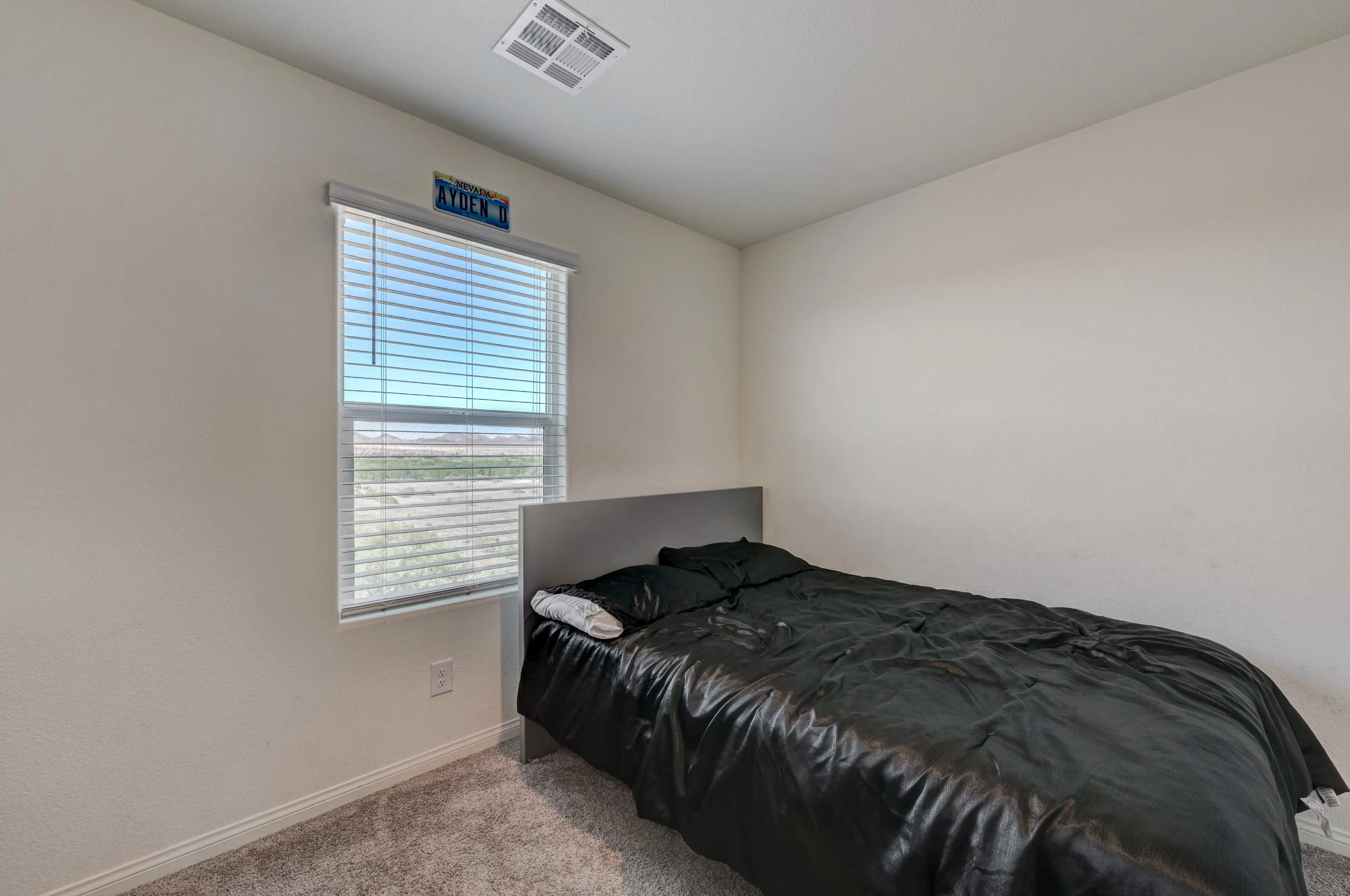 386-Larksong Ave_50.jpg