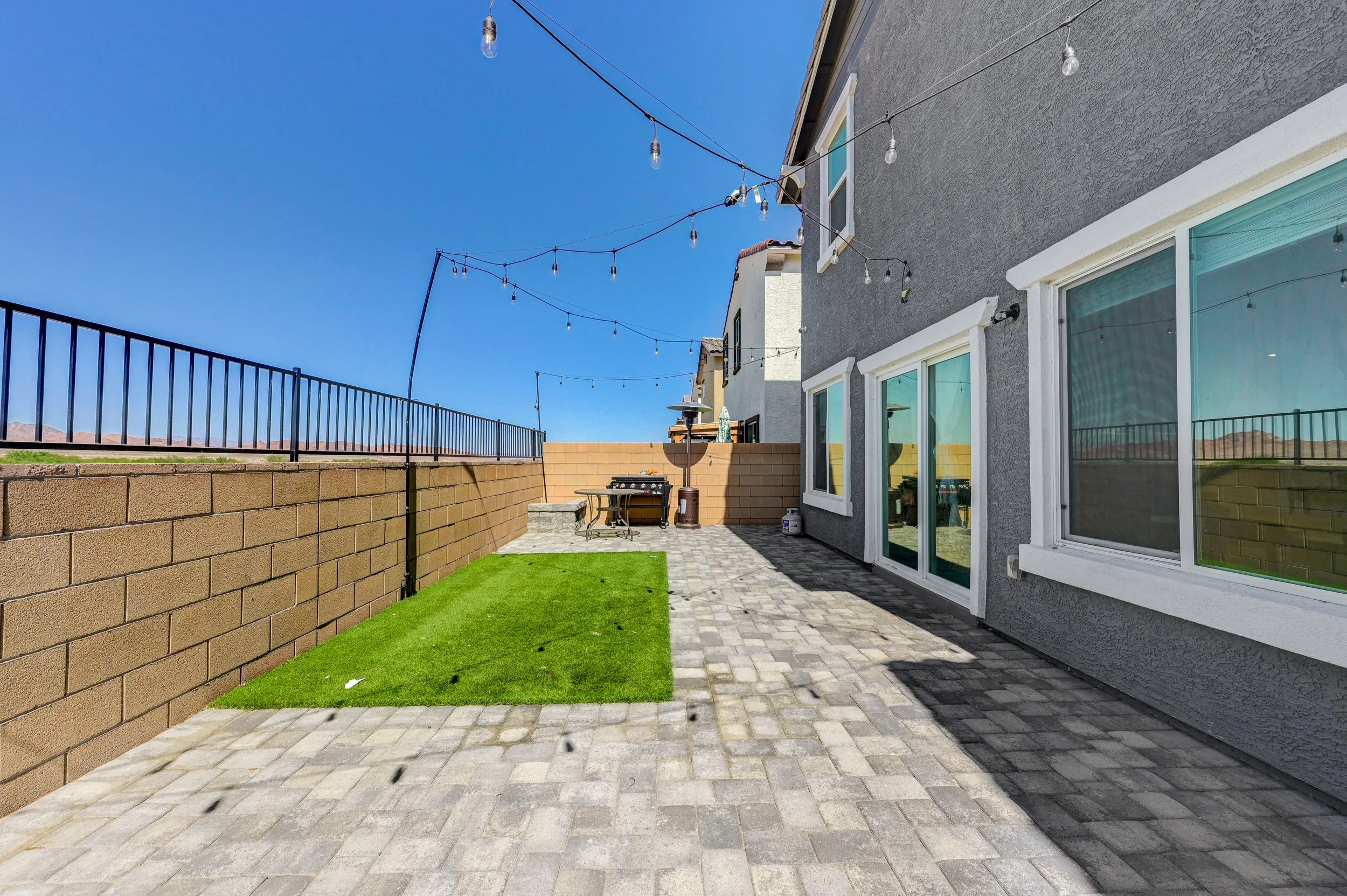 386-Larksong Ave_24.jpg