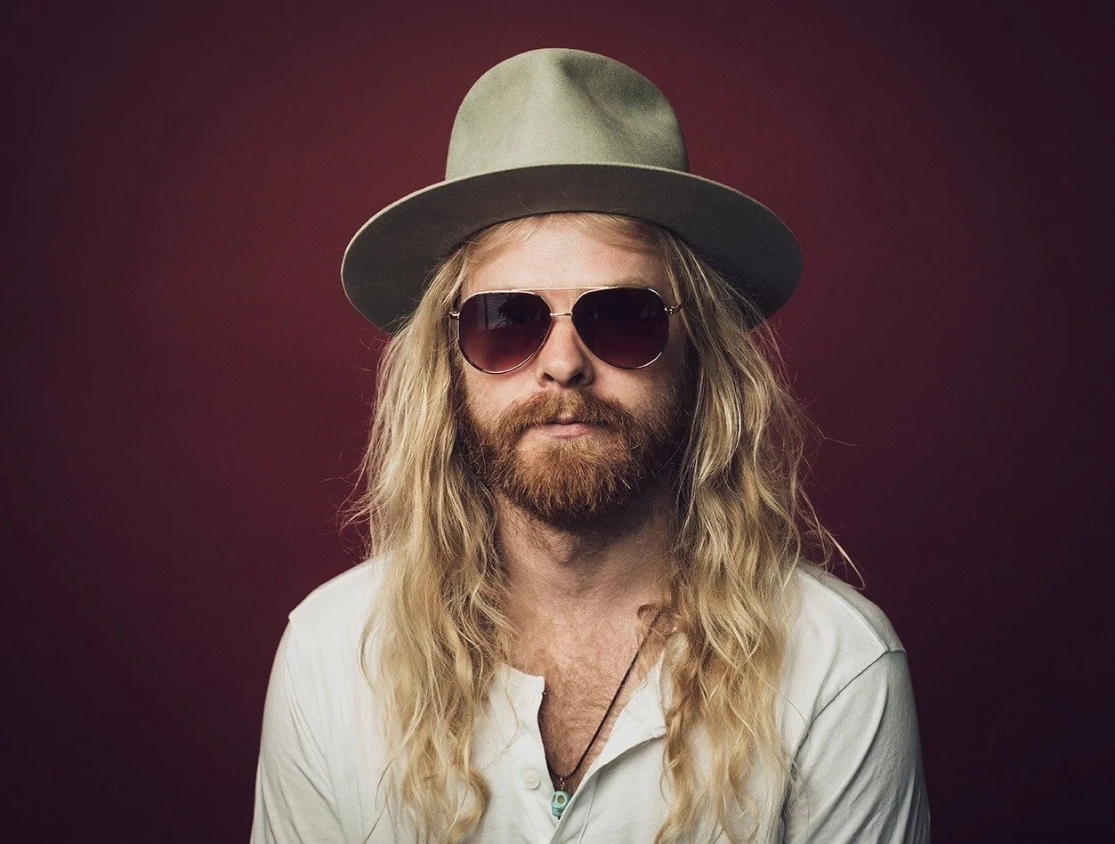 A night of true Americana, from Idaho roots to the open road. 

With a career spanning the US and Europe, Crosby&rsquo;s music blends grit, storytelling, and heart. Shaped by years on the road and collaborations with some of the genre&rsquo;s finest,