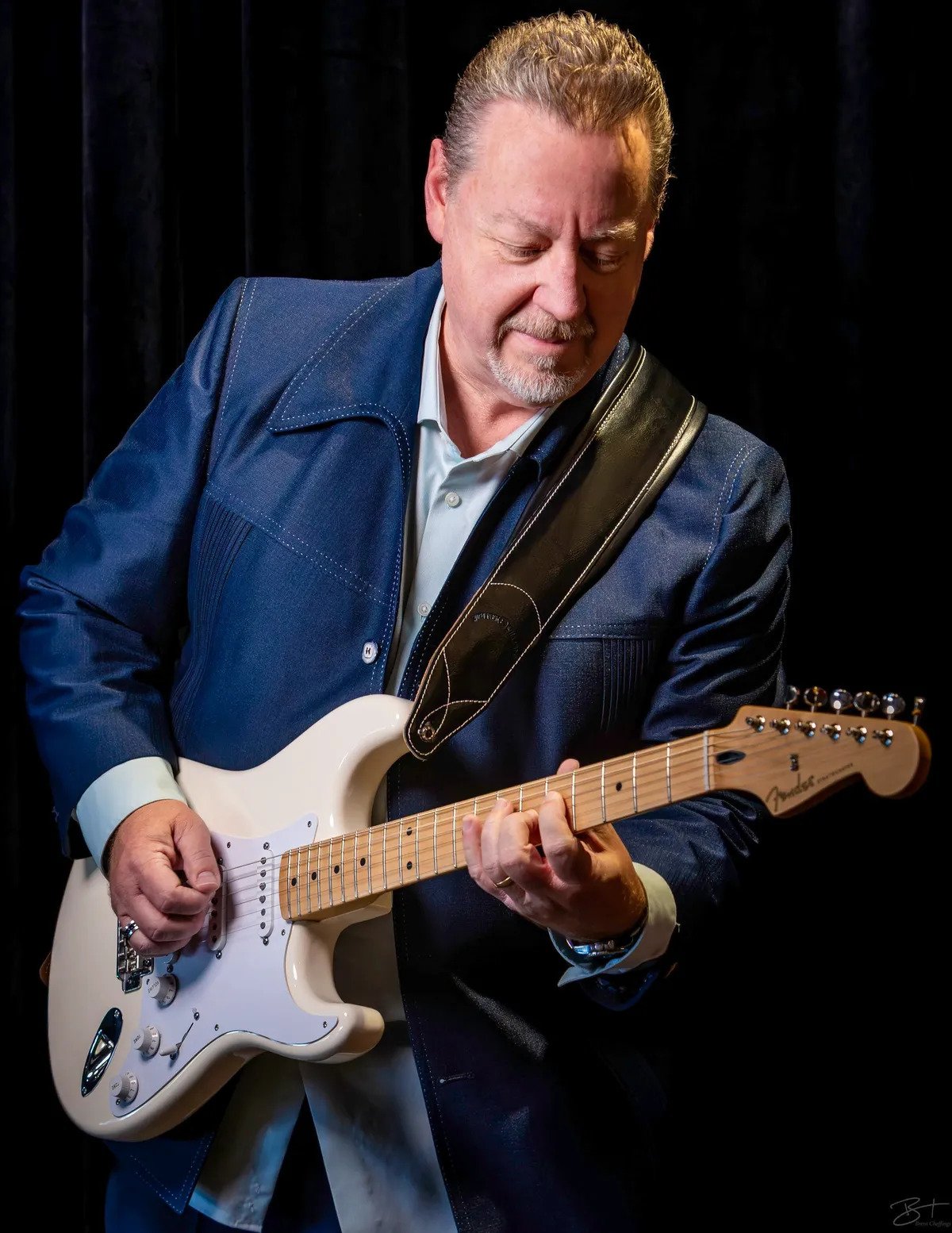 A true guitar powerhouse is coming to Ketchum! Gary Tackett&rsquo;s rockin&rsquo; roadhouse sound has lit up stages across the country, and now you can see him at The Argyros. Grab your tickets for his June 12th show at theargyros.org!