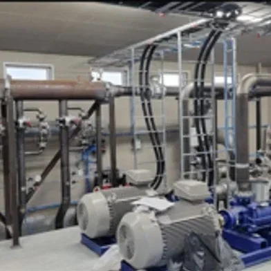 Artificial snow facility
