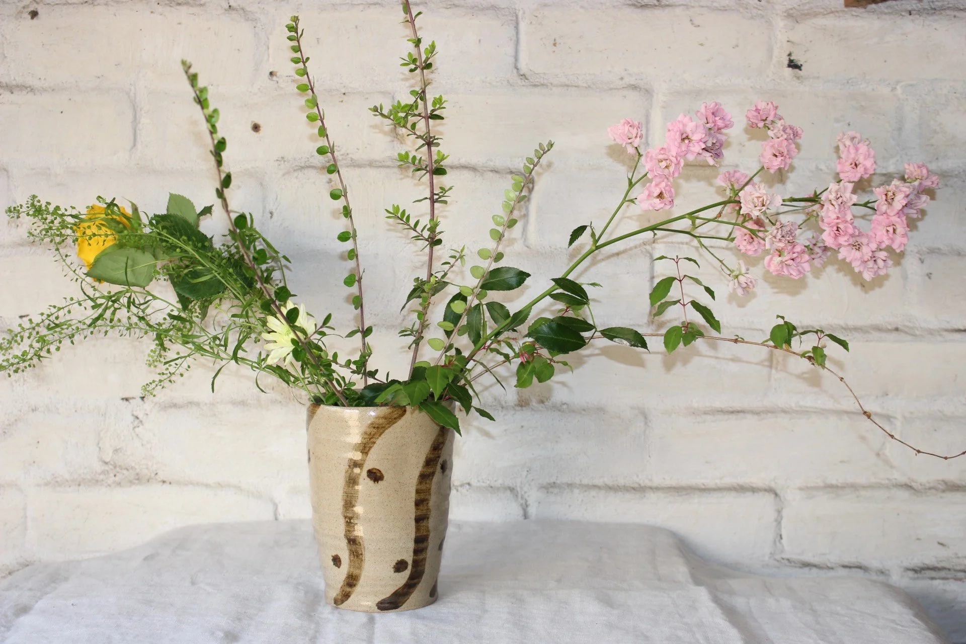 vase2.jpg