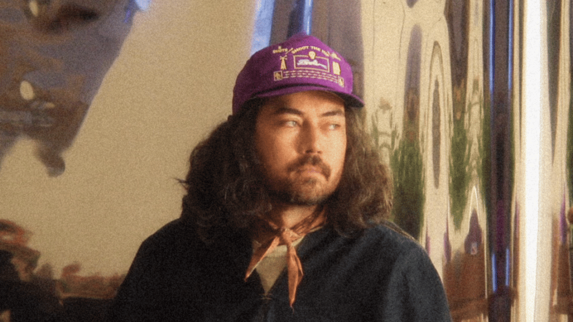 hat movie.gif