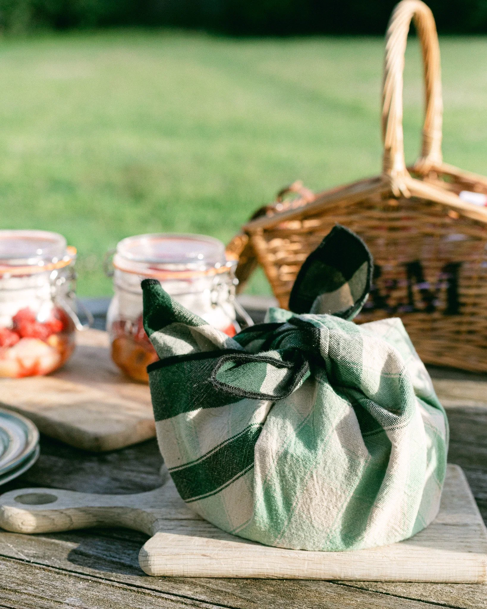 Picnic Pie | Gemma Duck 9.jpg