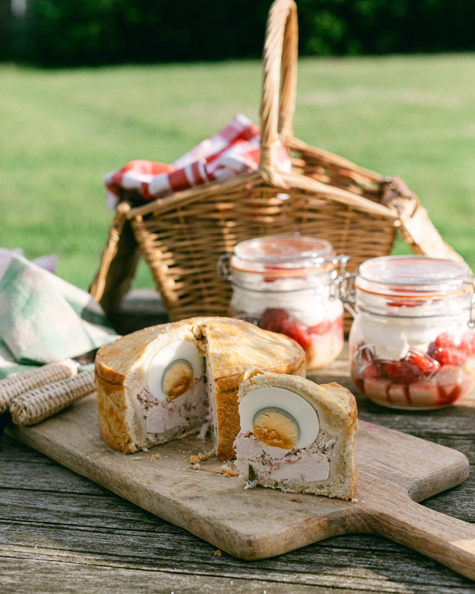 Picnic Pie | Gemma Duck 15.jpg