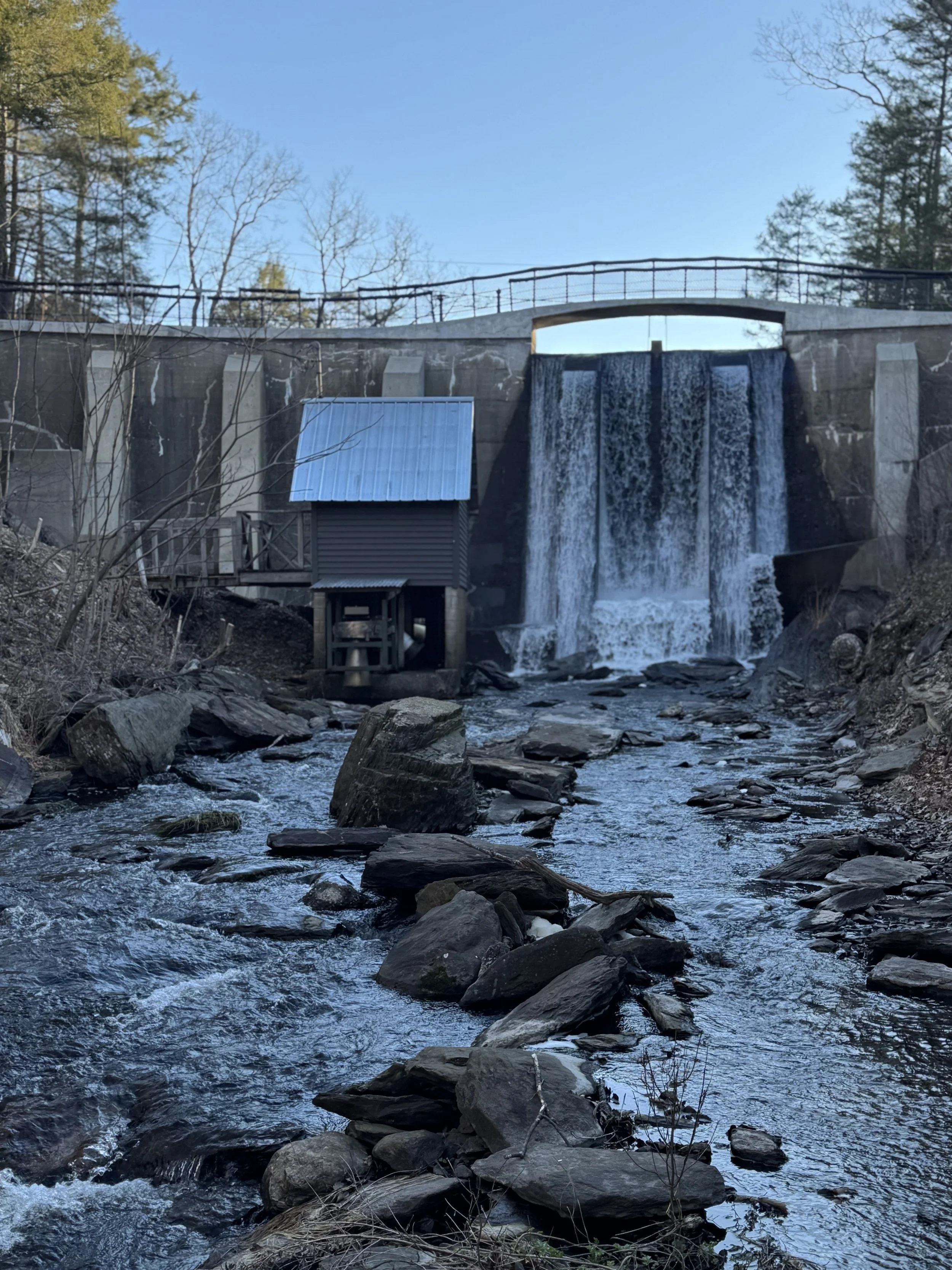 dam + hydrogenerator.jpg