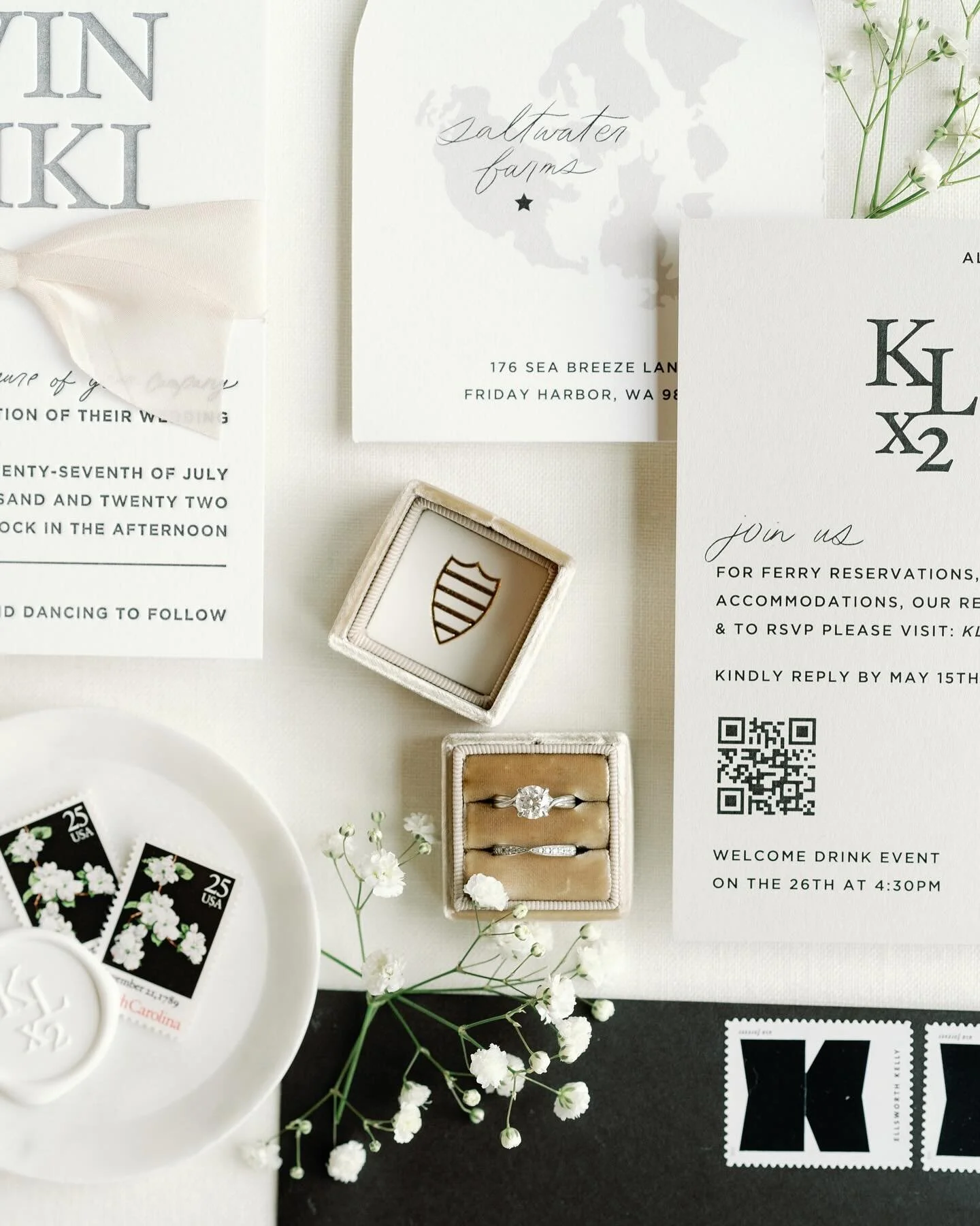 Don&rsquo;t get me wrong, we love the trending &ldquo;pops of color&rdquo; but we&rsquo;ll also always save space for classic, creamy neutrals ✨

.
.
Looking back on this invitation suite by @libbytipton for a gorgeous Island wedding @saltwaterfarmsj