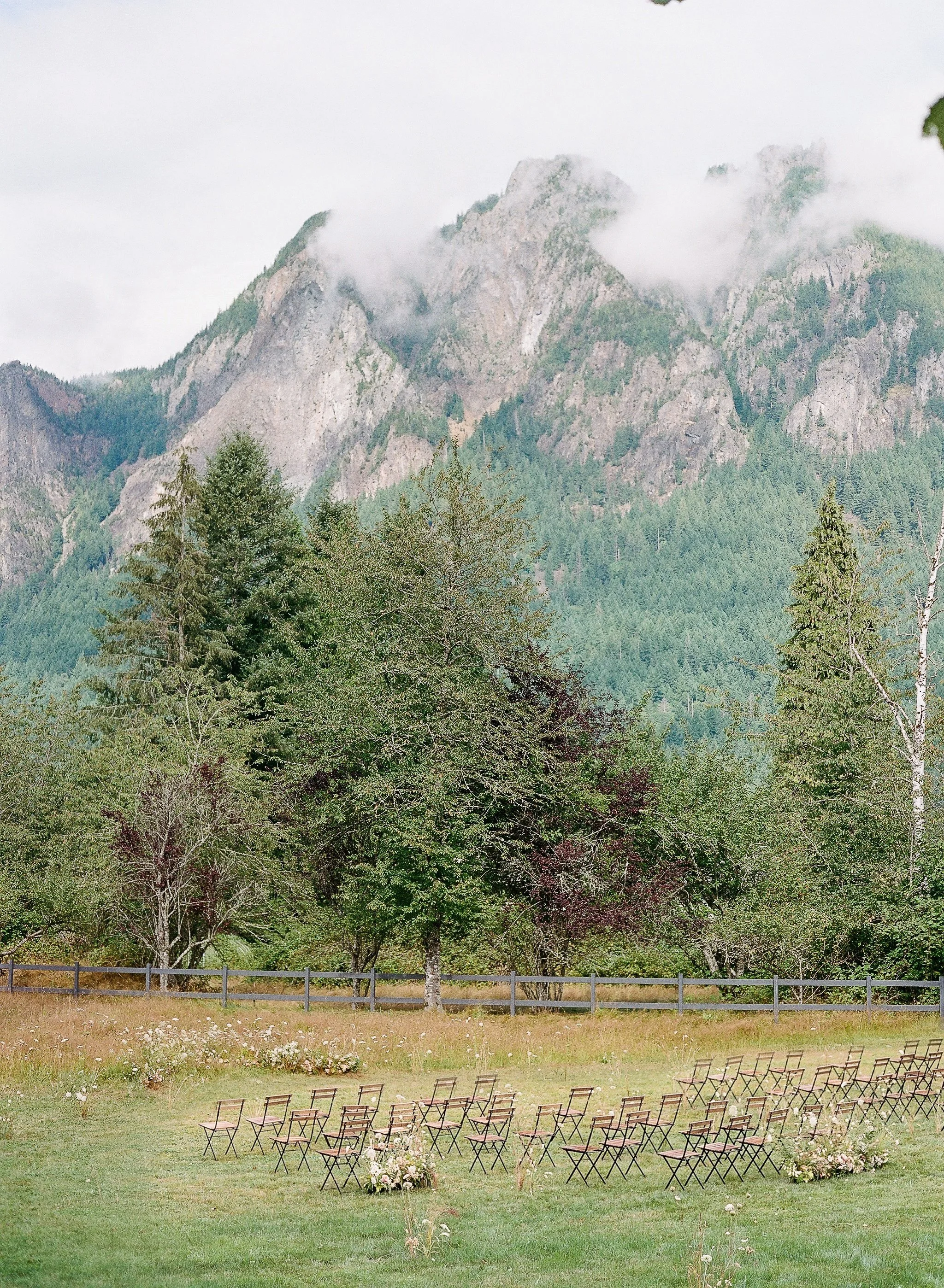 GDCNorthBendWedding-197.jpg