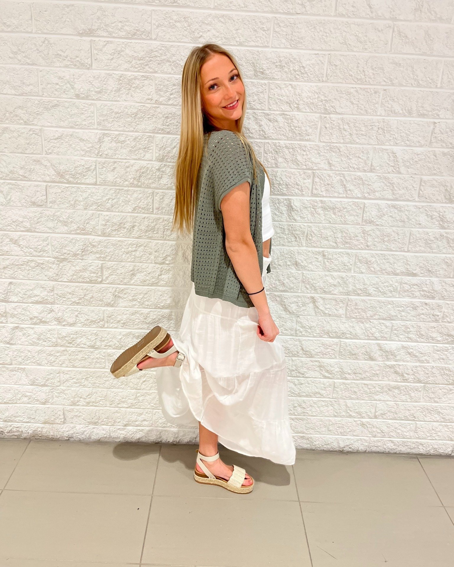 Casual Friday's are better with an easy breezy cute outfit! 💚

#fairycore #goblincore #cottagecore #ootd #beachyoutfit #coastal #coastalgrandma #aesthetic #springfashion #easteroutfit #churchoutfit #outfitinspo #stylinginspo #greenandwhite #styling 