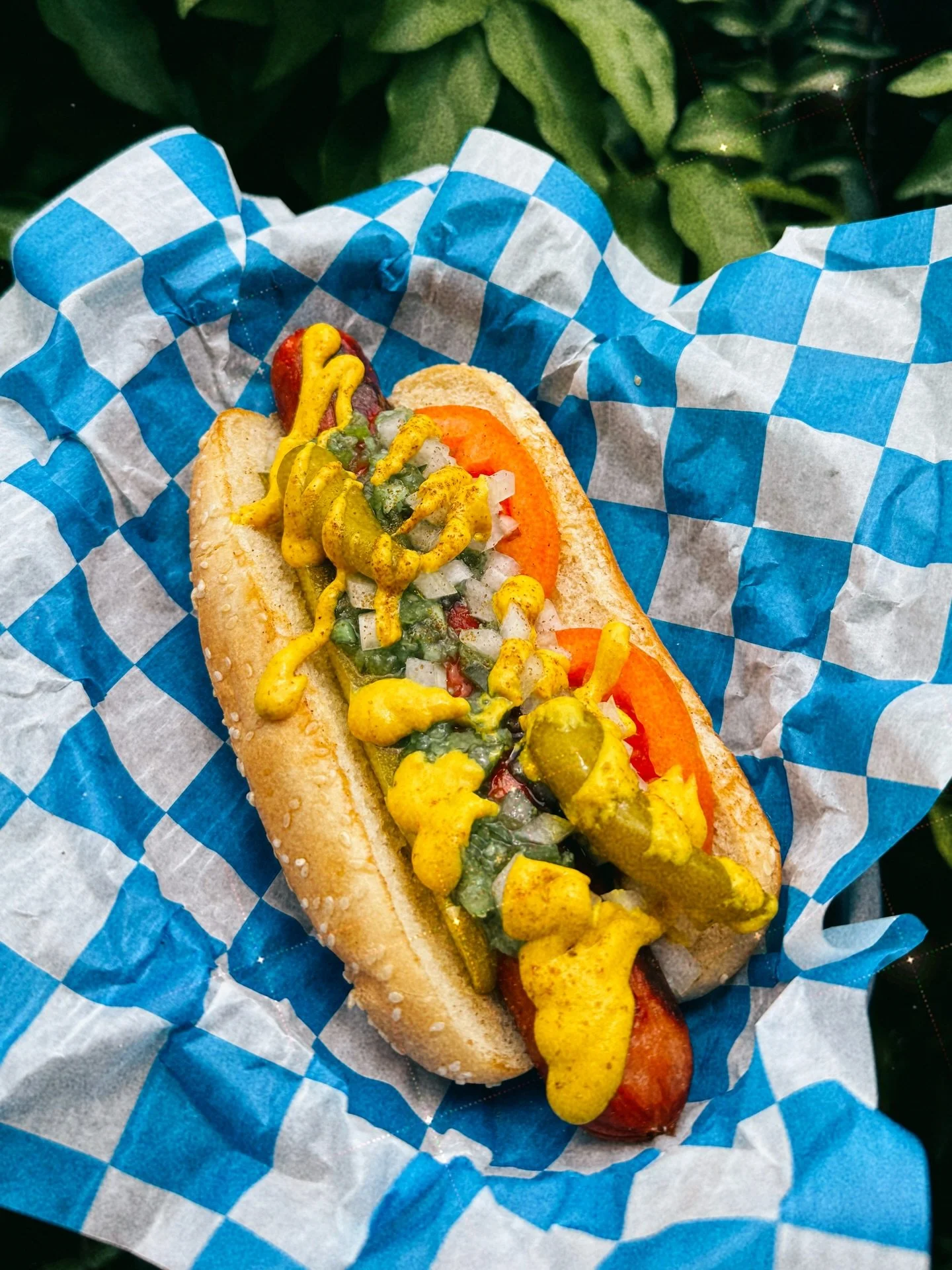 ✨🌭You&rsquo;ve been waiting all week. It&rsquo;s finally Friday and we&rsquo;re back baby. Chicago Dawg Fridays at Busty&rsquo;s!🌭✨