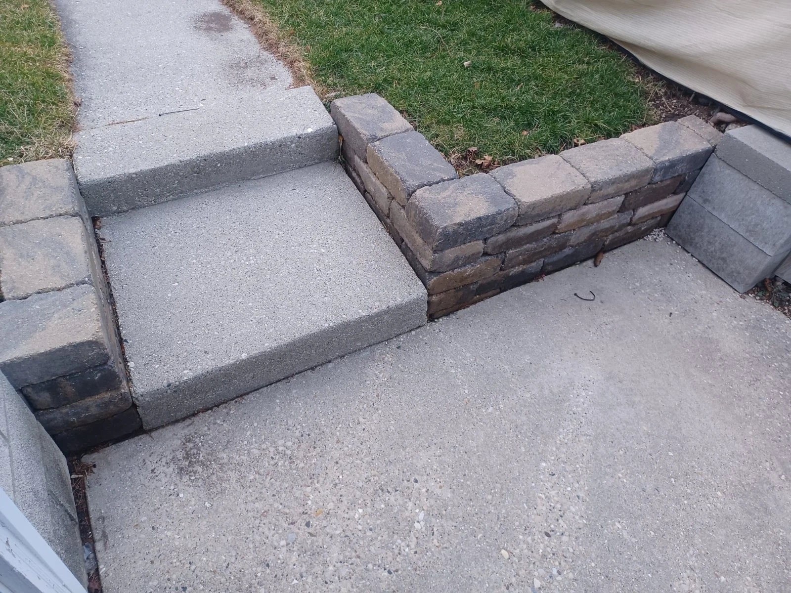 Betos after landscaping.jpeg