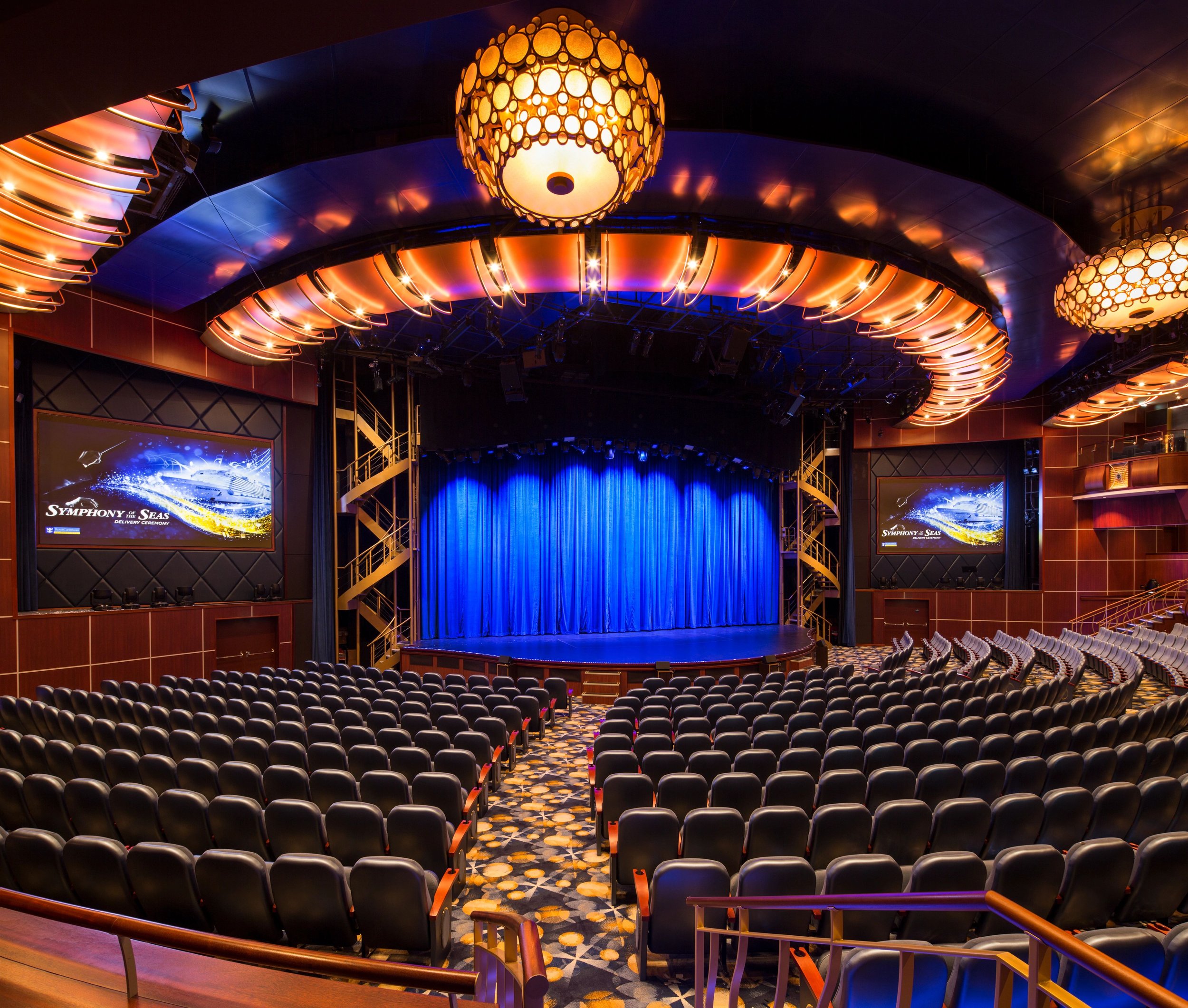 RCI_SY_RoyalTheater.jpg
