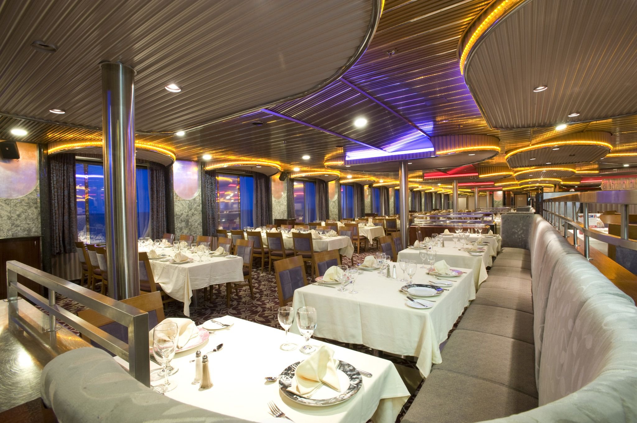 CL_IM_spirit_dining_room_.jpg