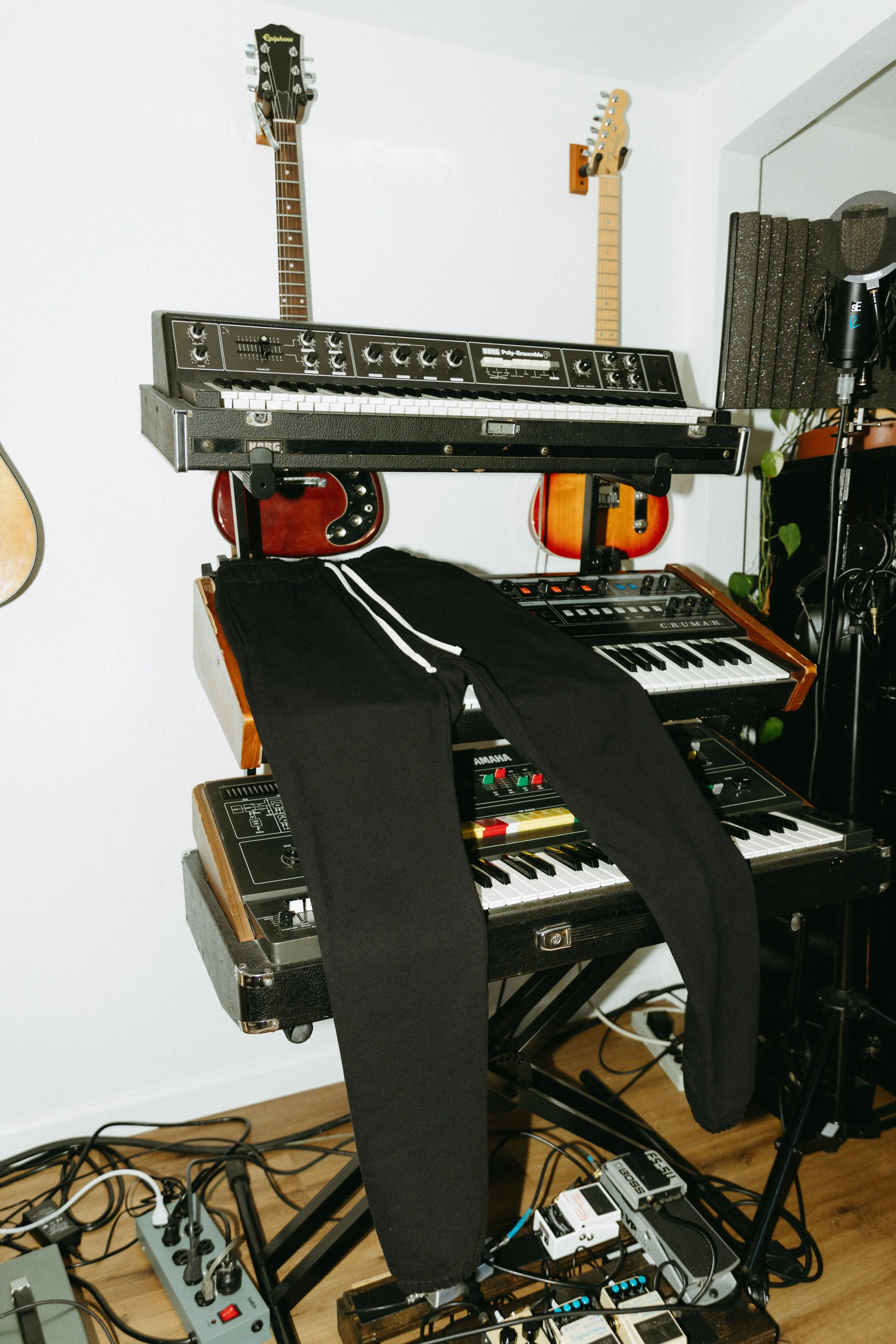 UNIFORM-LA Half Zip-62.jpg