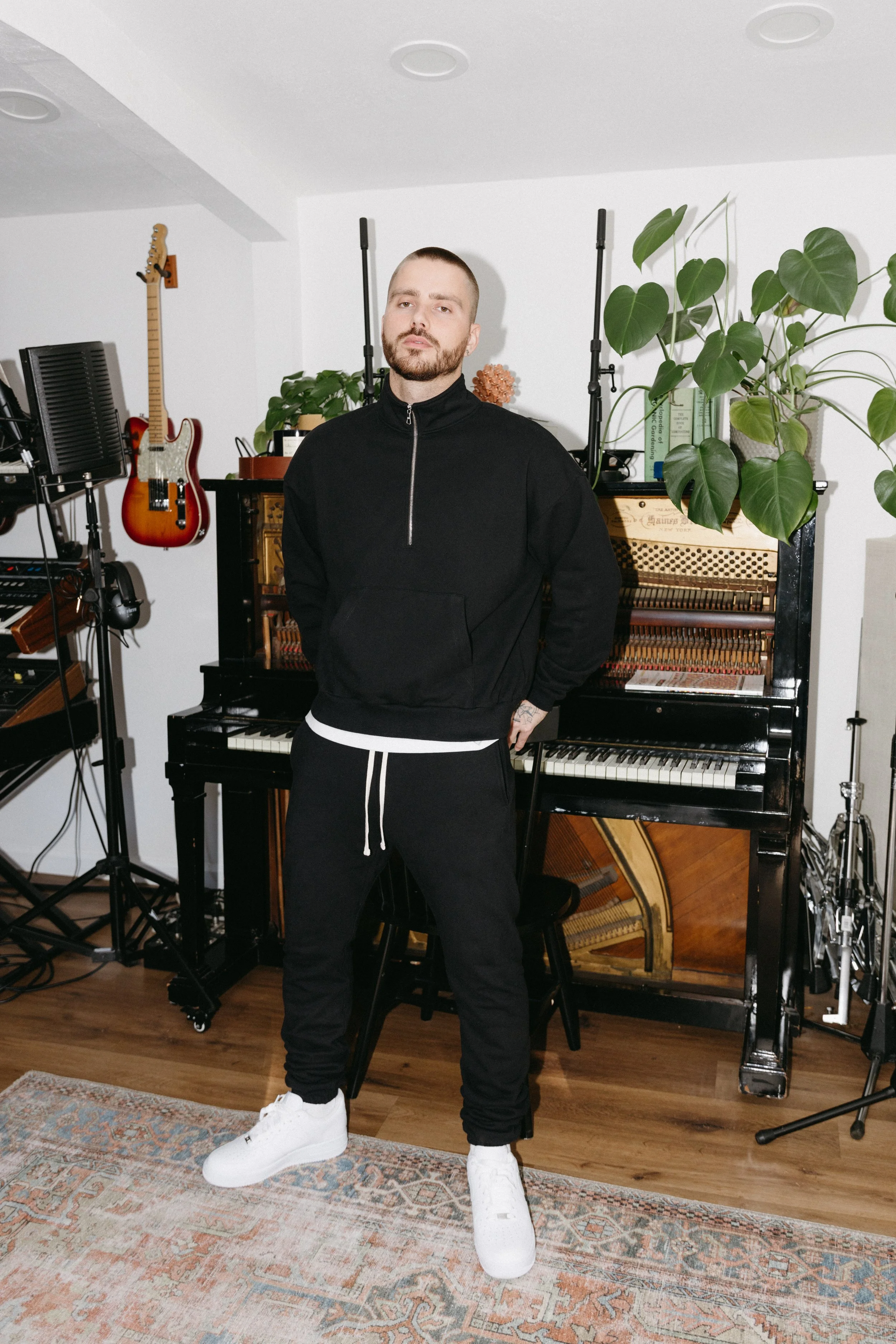 UNIFORM-LA Half Zip-21.jpg