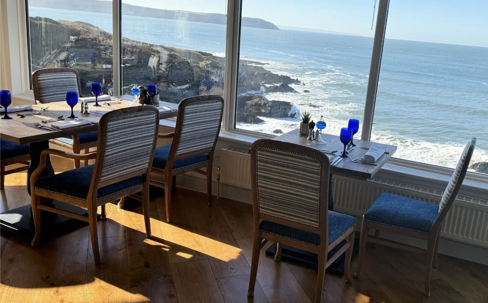 Rocks Restaurant - Watersmeet Hotel