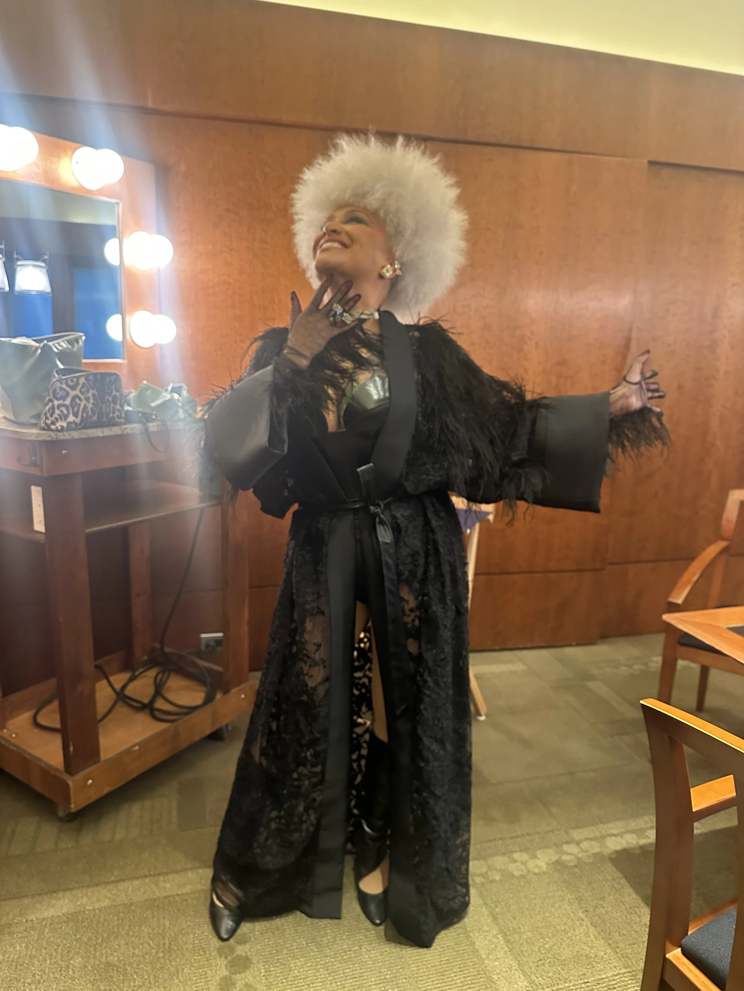 Charity Performance - Lady Blackbird
