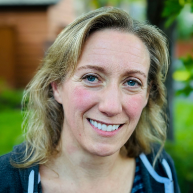 Shannon Sivertsen 390 x 390.png