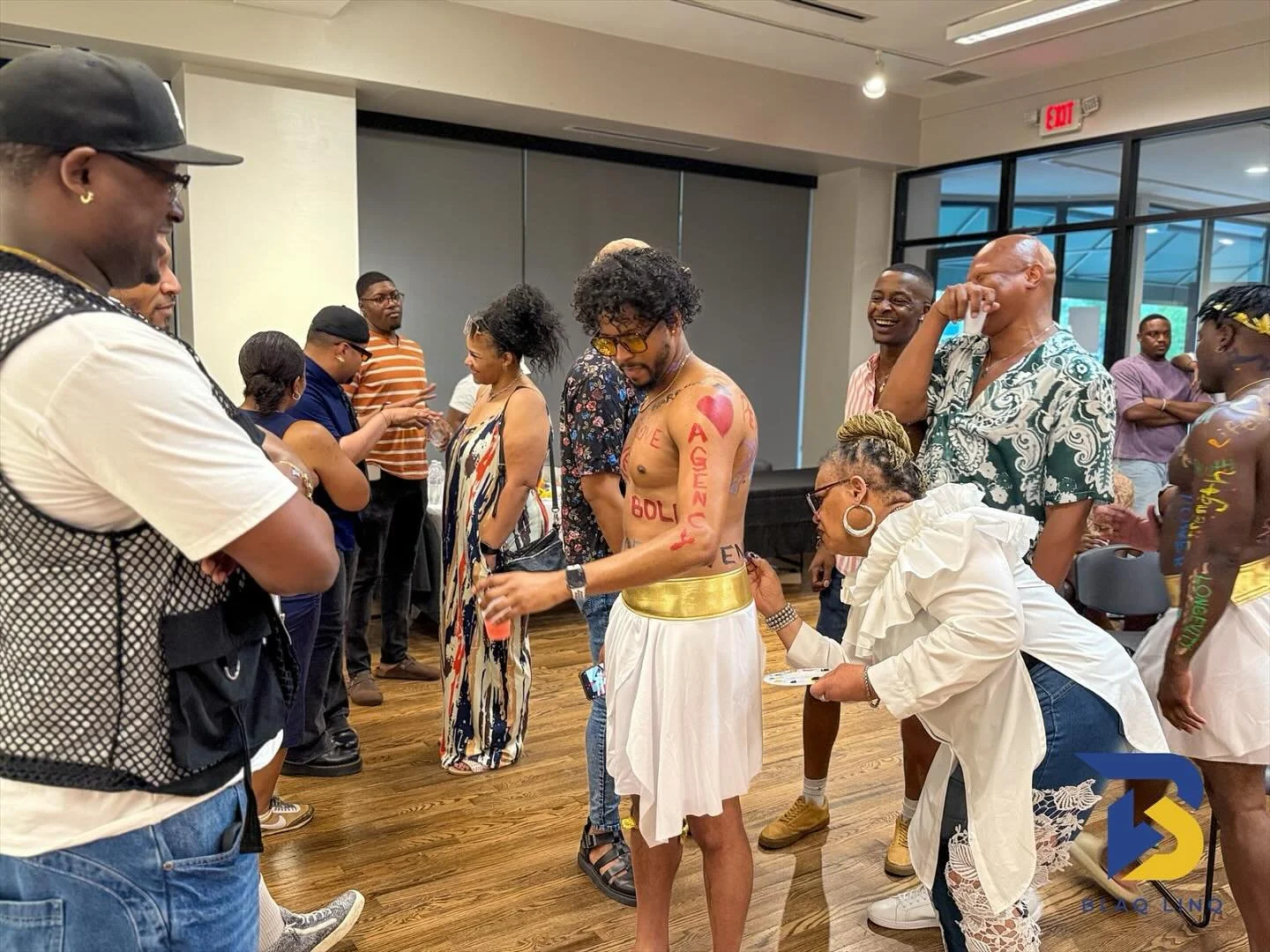 Where Color Meets Courage&hellip; You Showed Up. 🎨🖤

What happens when art, truth, and love gather under one roof?

You get Paint AND Shade The Stigma Vol. 1&nbsp;&mdash; not just an event, but a sacred space. A space where paint met purpose, and h