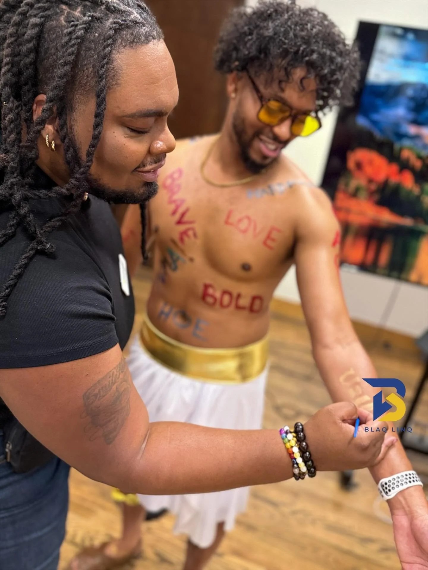 Where Color Meets Courage&hellip; You Showed Up. 🎨🖤

What happens when art, truth, and love gather under one roof?

You get Paint AND Shade The Stigma Vol. 1&nbsp;&mdash; not just an event, but a sacred space. A space where paint met purpose, and h