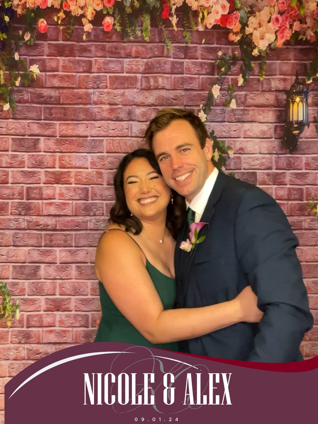Nicole_Alexs_Wedding_photo_4.jpeg