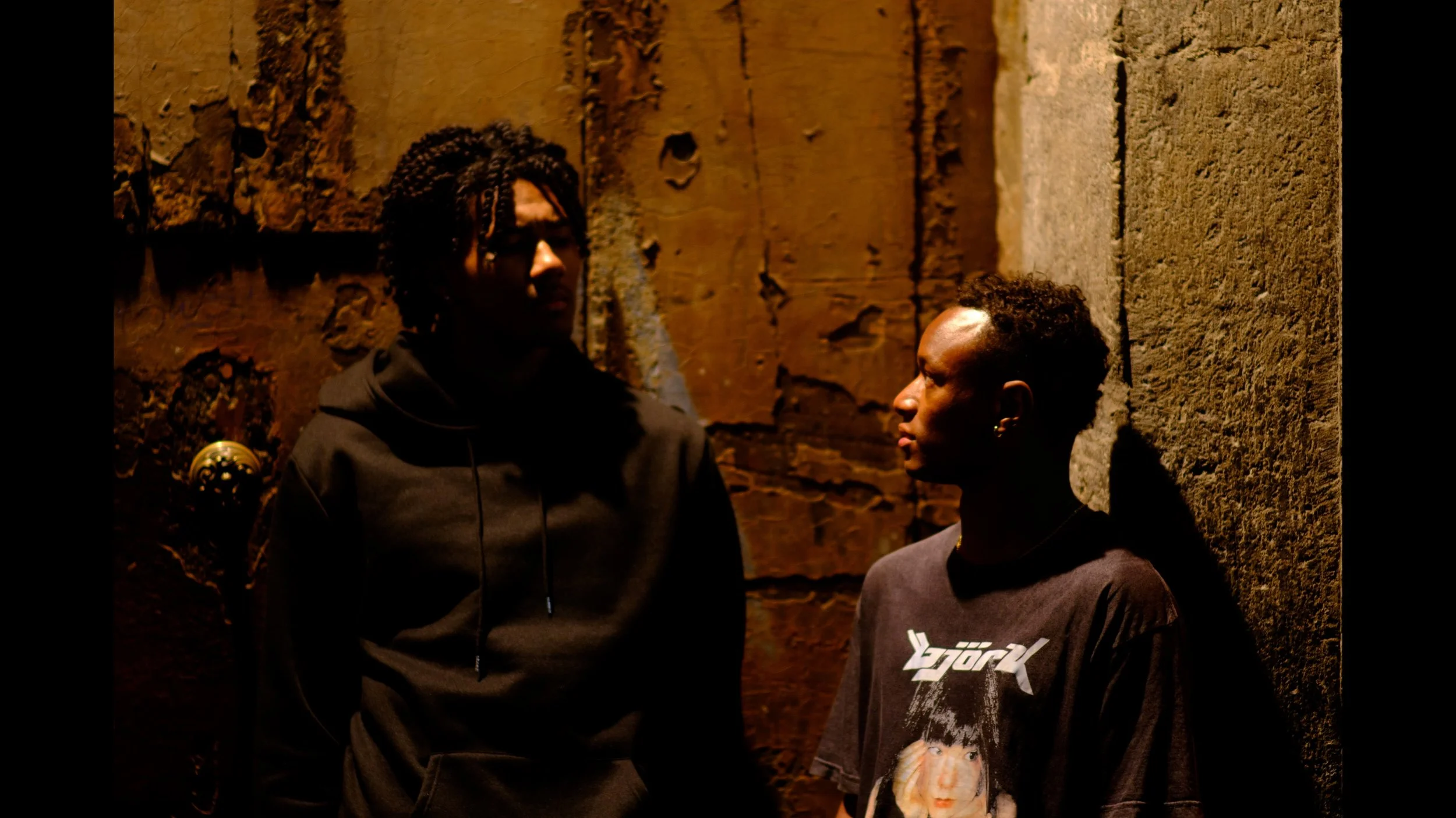 GUAP - Episode 5.04_00_50_20.Still002.jpg