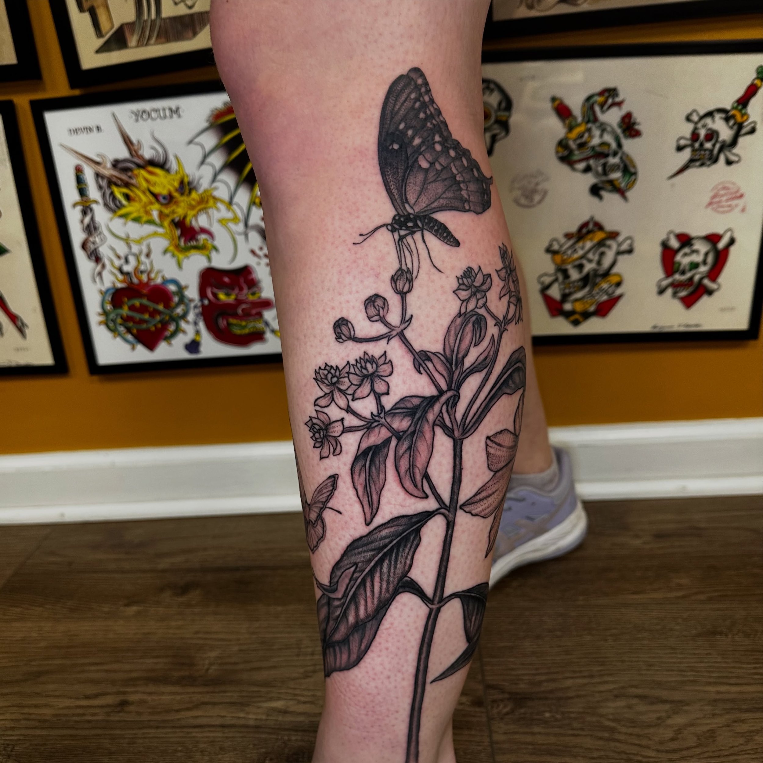 Flowers and butterflies for Grace! Two sessions. Lines healed, shading fresh.