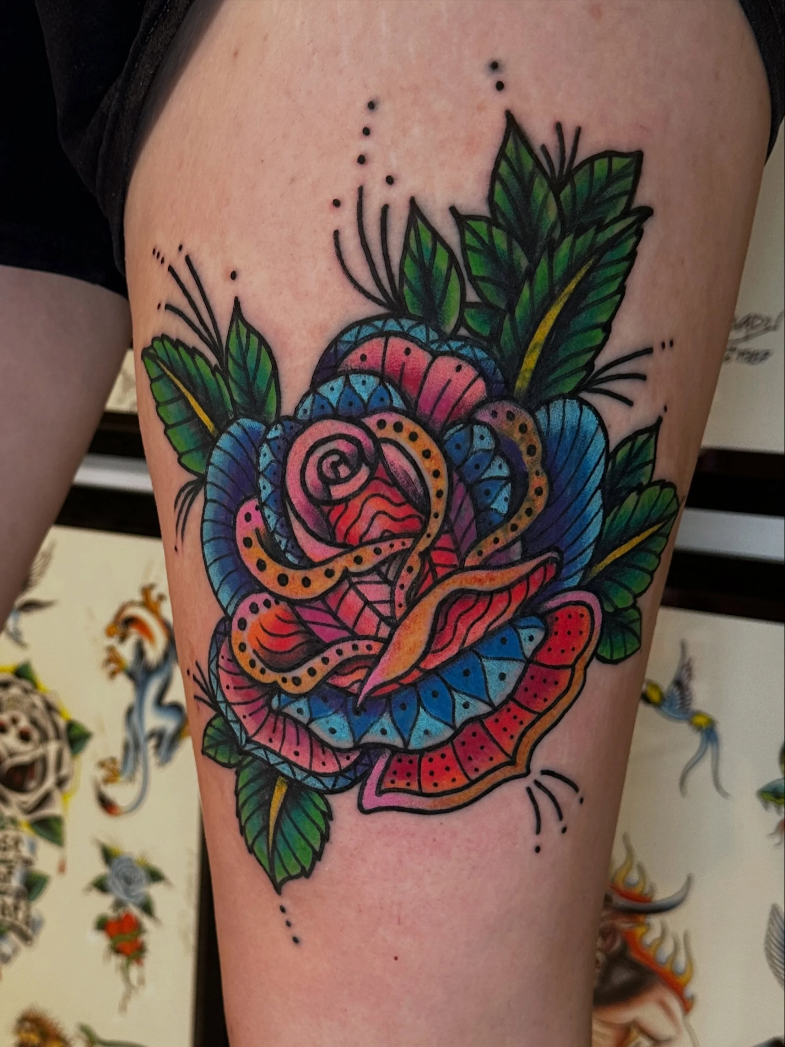 Covered up an old pineapple with a wild rose for Taylor. This was so fun, thanks Taylor! Would love to do some more stuff like this. 

Swipe to see where we started. I forgot to take a good before, but Taylor got one.