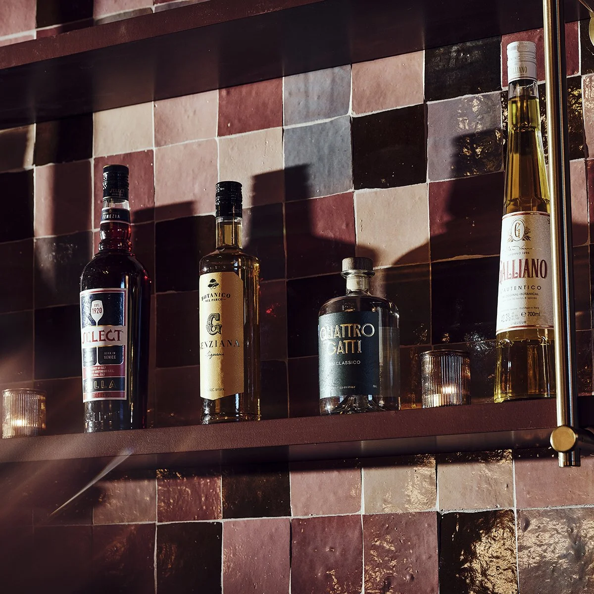 bar enzo II