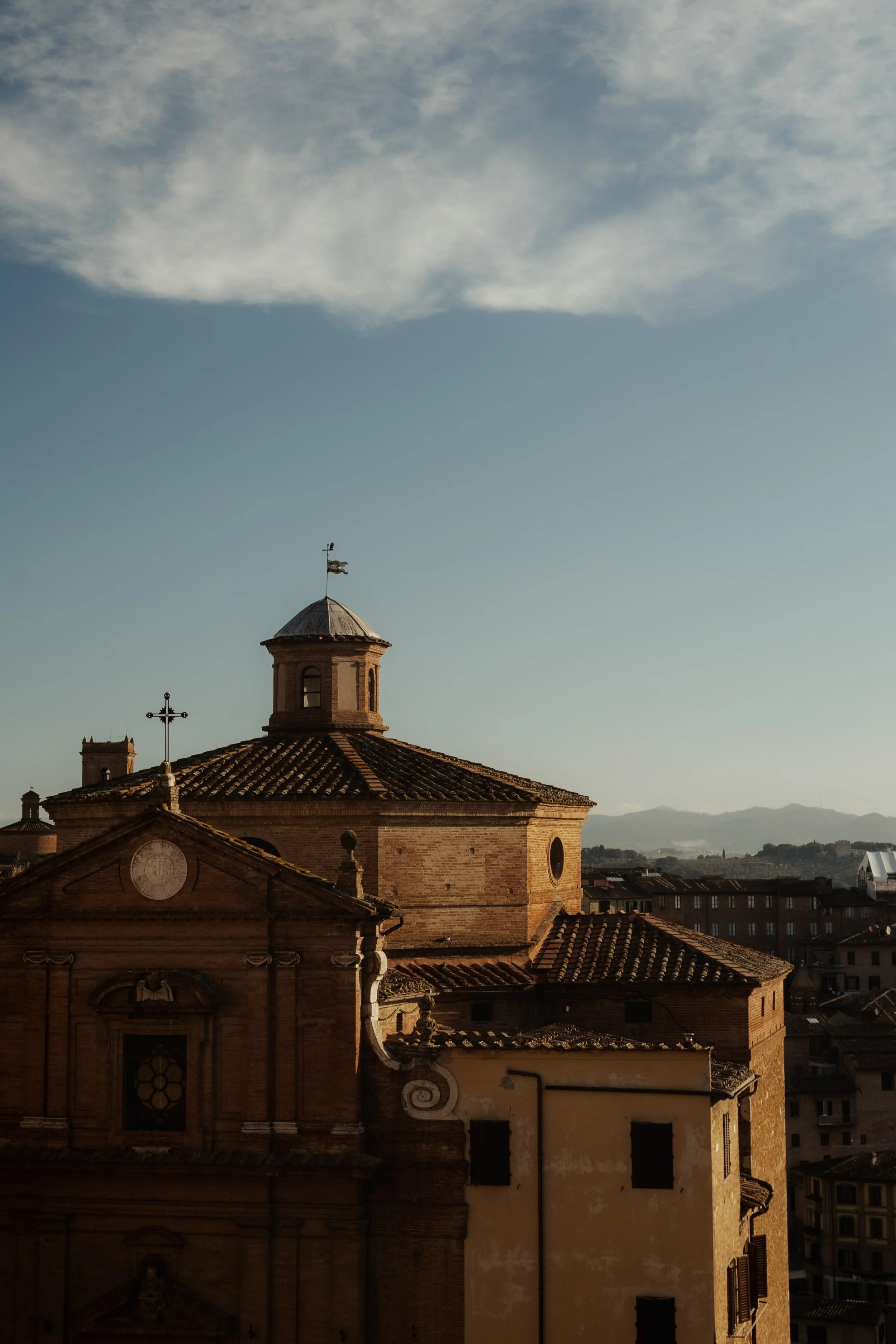 italian-church-golden-hour-siena.jpg