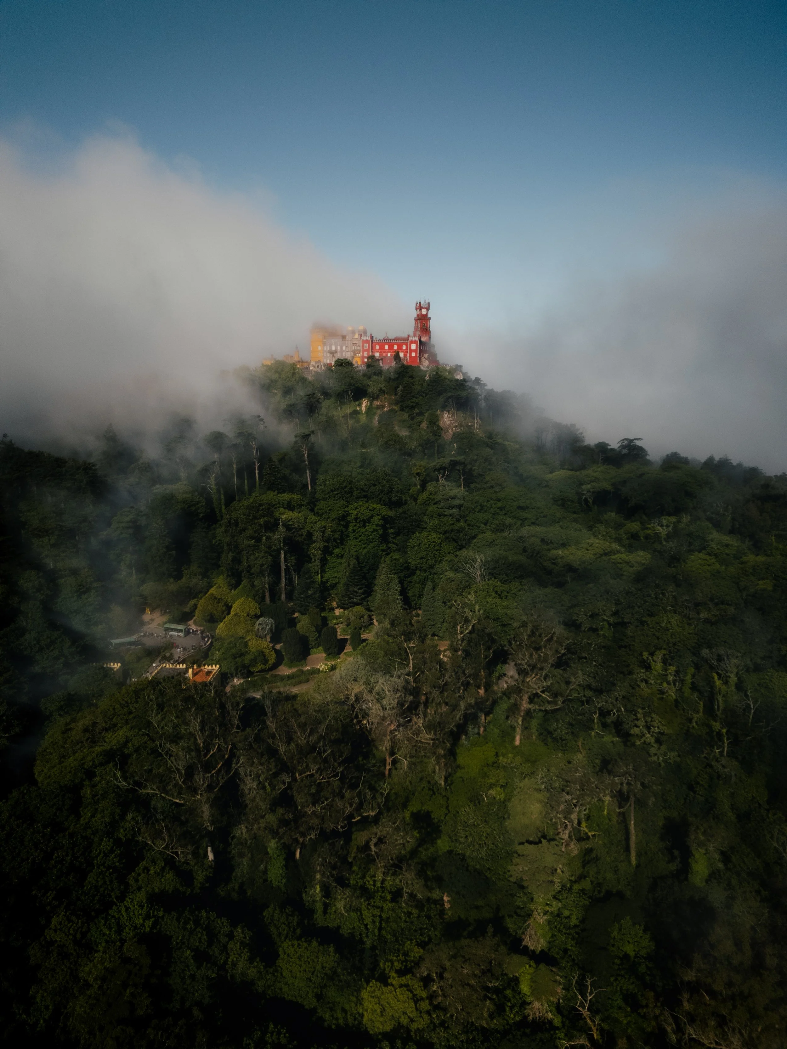 castle-hill-fog-sintra.jpg