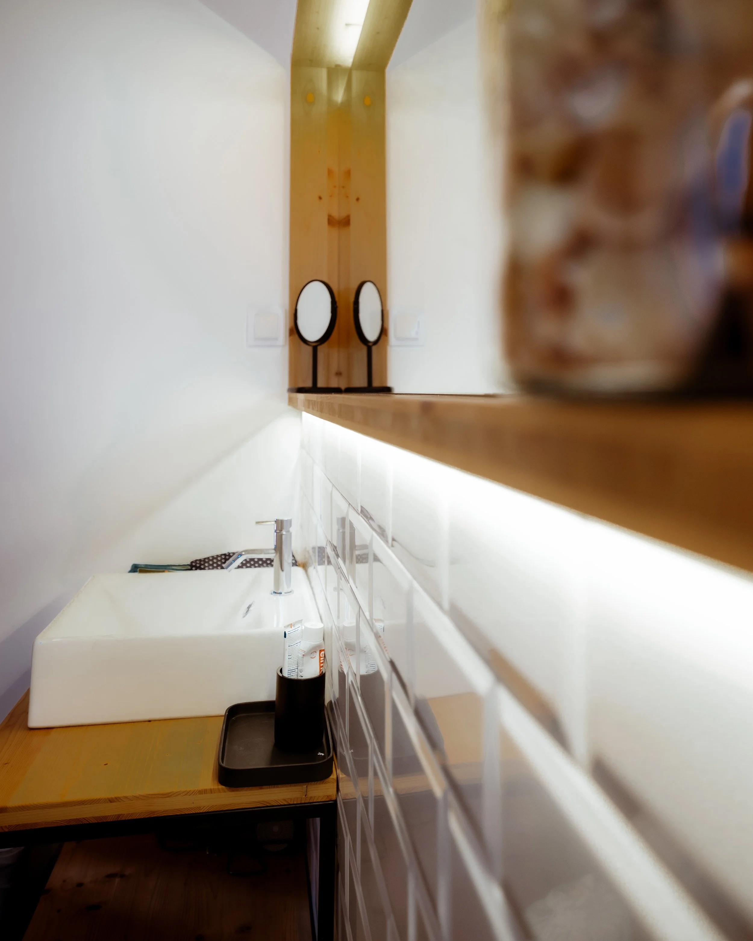 portugal-ericeira-prime-badezimmer-waschbecken.jpg
