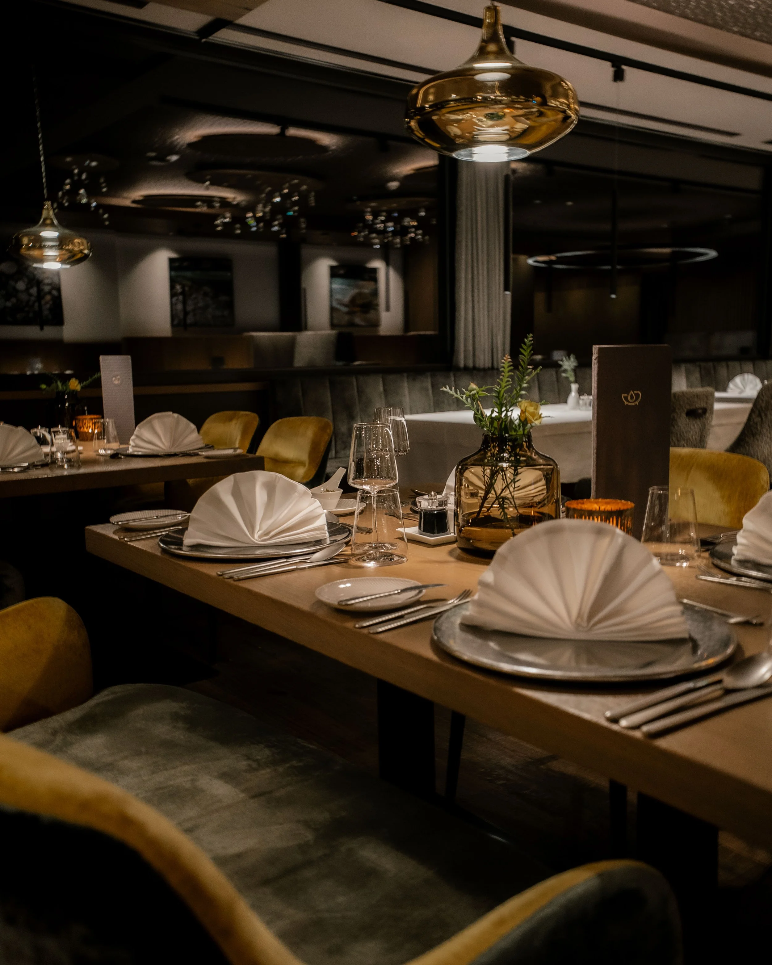italien-bad-fallenbach-gedeckter-tisch-im-restaurant.jpg
