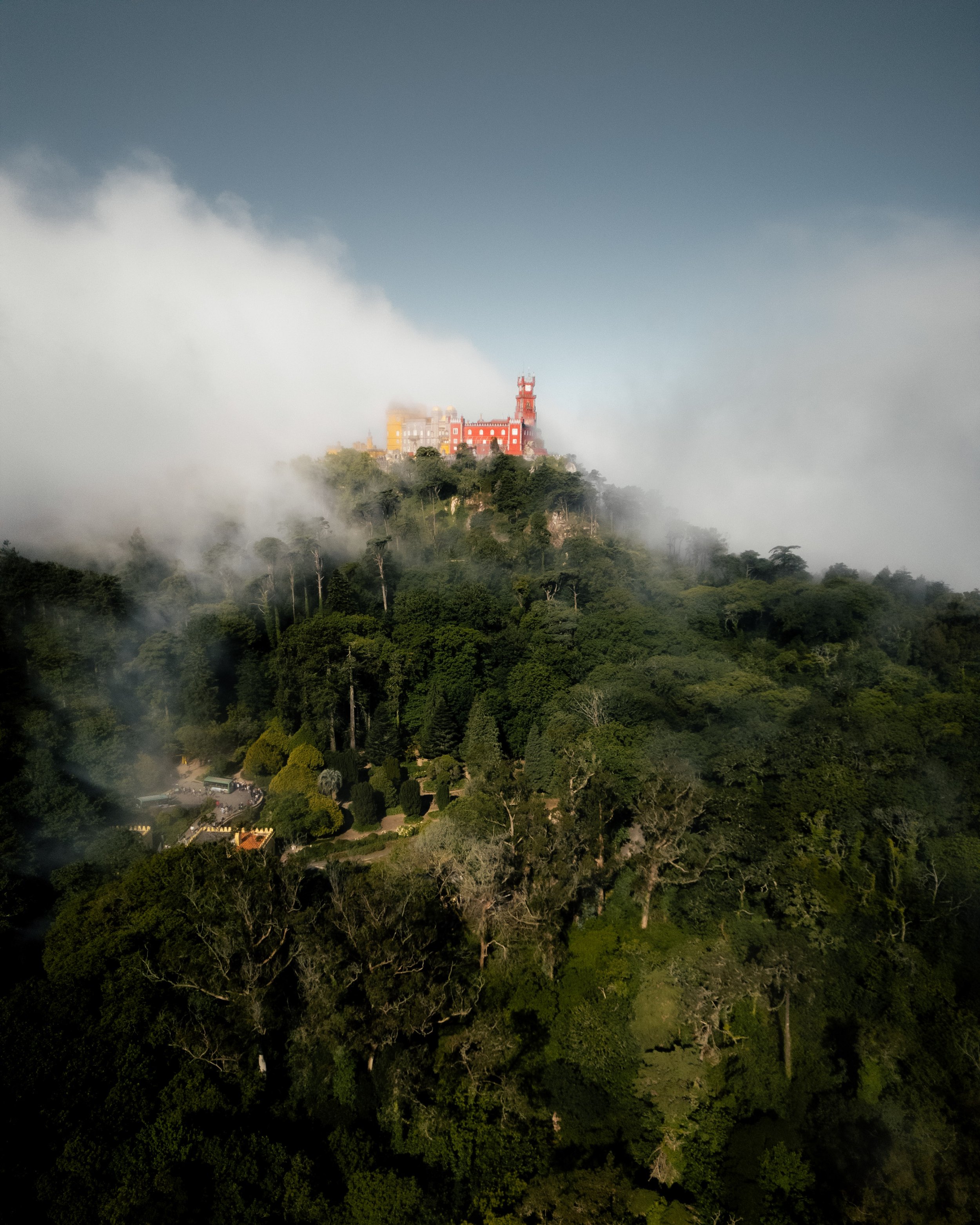 portugal-sintra-palast-im-nebel.jpg