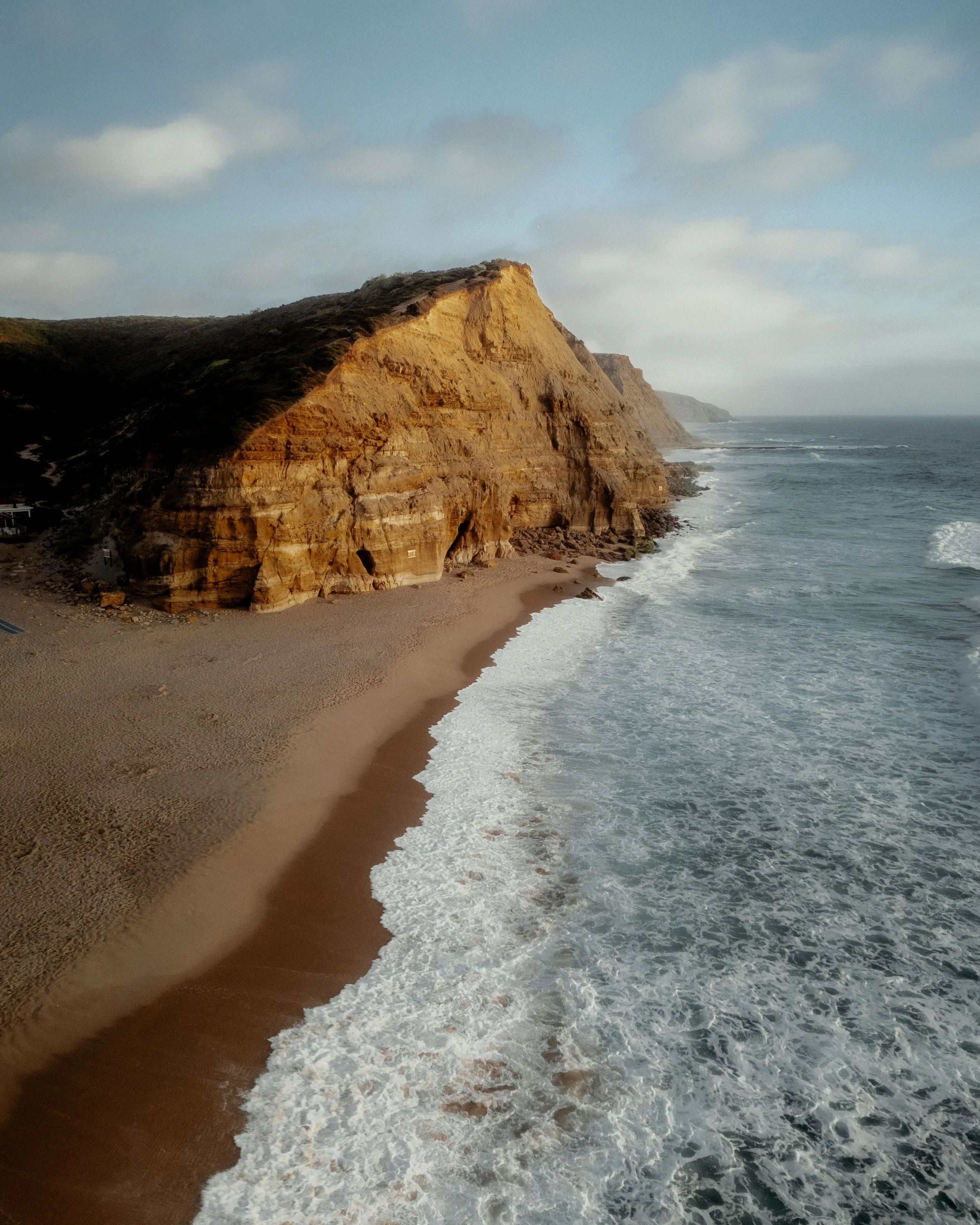 portugal-praia-de-sao-juliao-felsen-und-strand.jpg