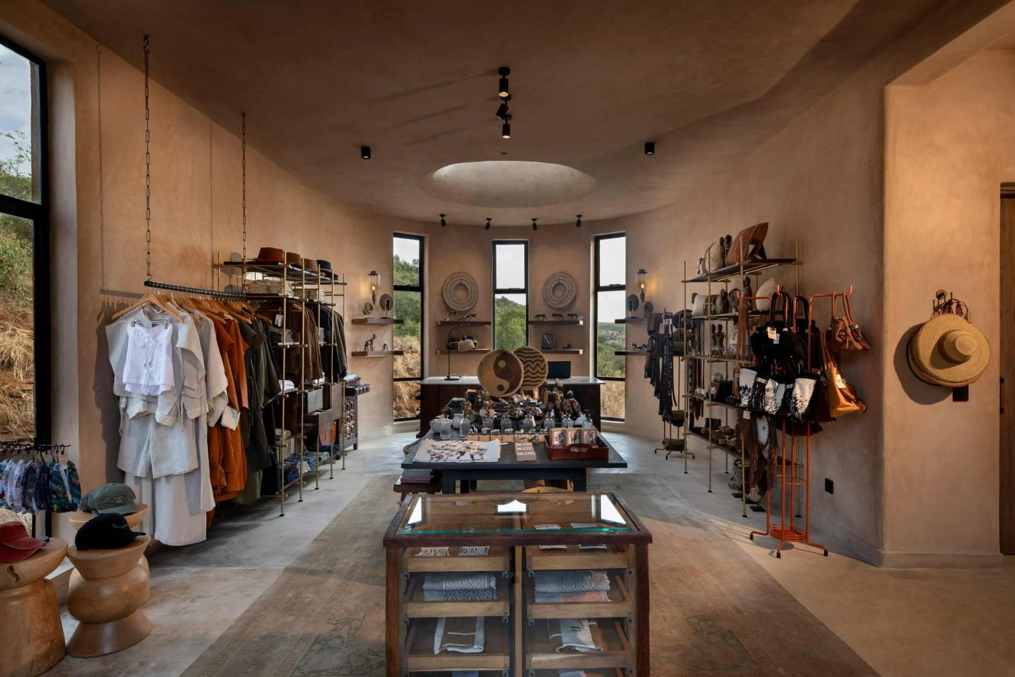 Kenya-Suyian-Lodge-Safari-Shop (2)_compressed.jpg