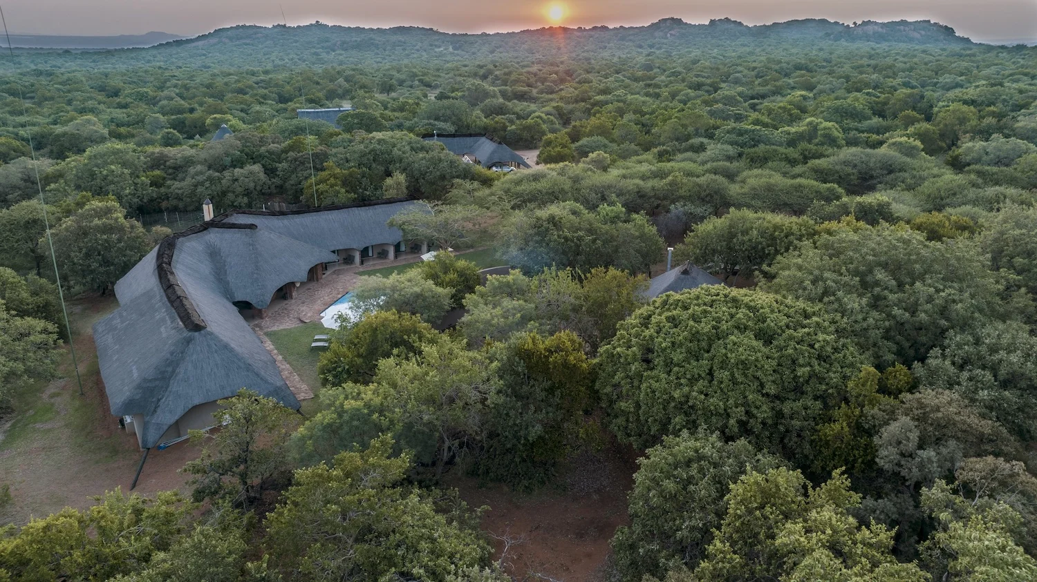 Bush Lodge — Sable Ranch