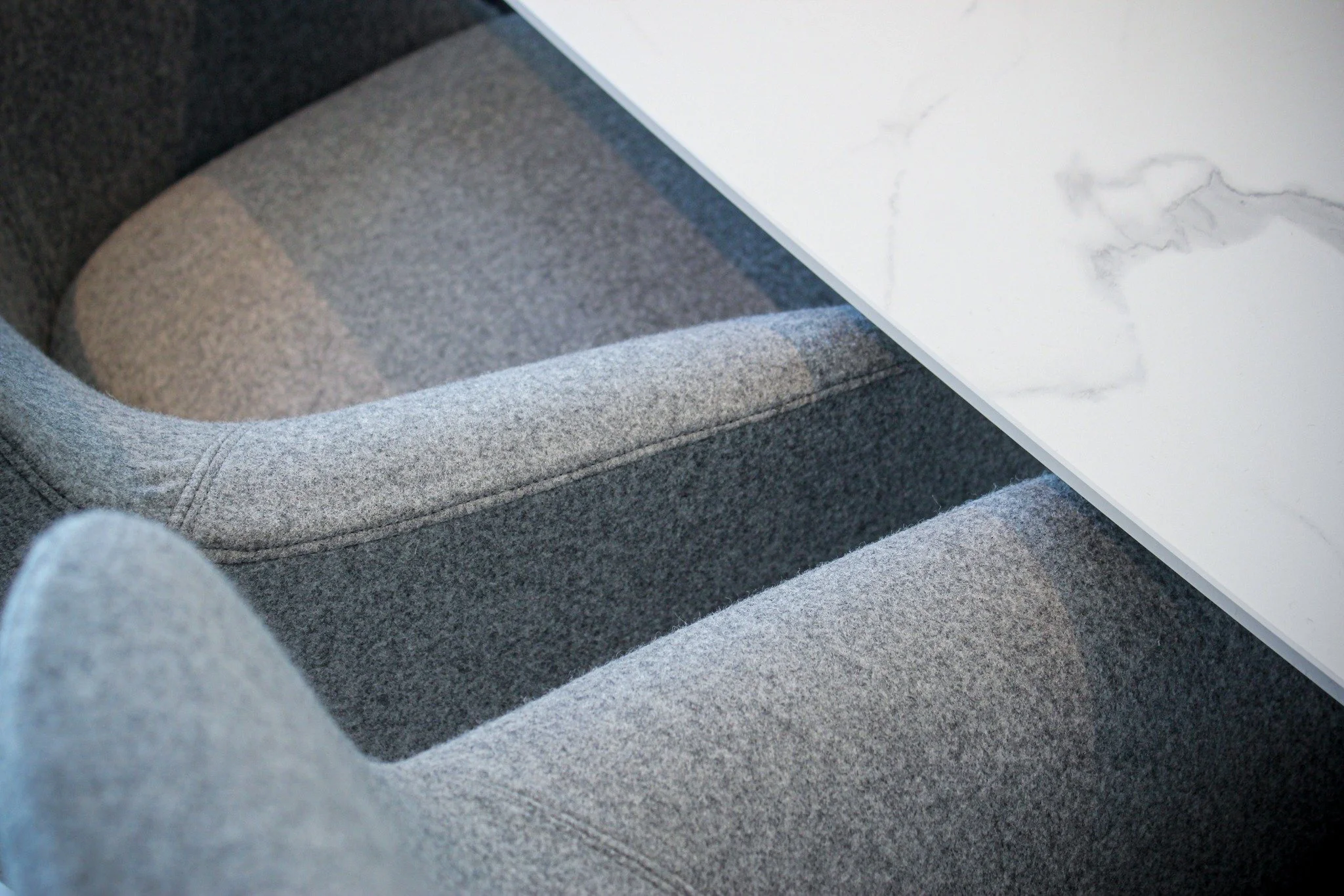 Frezza: Møbler skabt til at forene funktionalitet og skønhed. Oplev dem i vores showroom i Design District CPH.