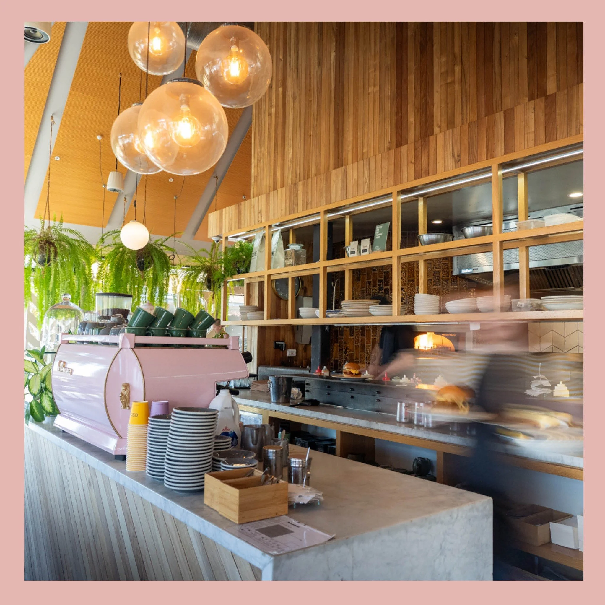 Join us for your next catch-up, meeting, or moment of calm 🥗🍰☕
#monicaseatery #brunch #wep #monicaseatery #cafe #newplymouth