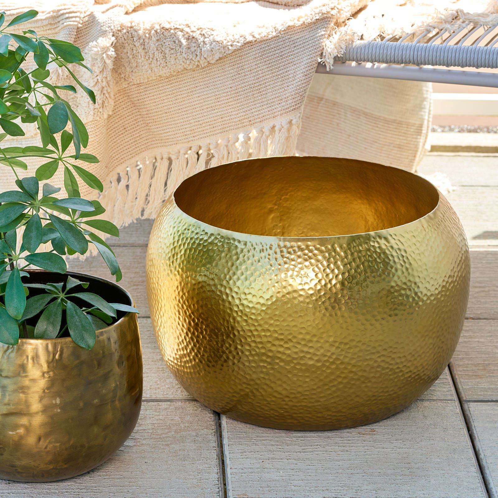 Brass Pot 3-1531.jpg