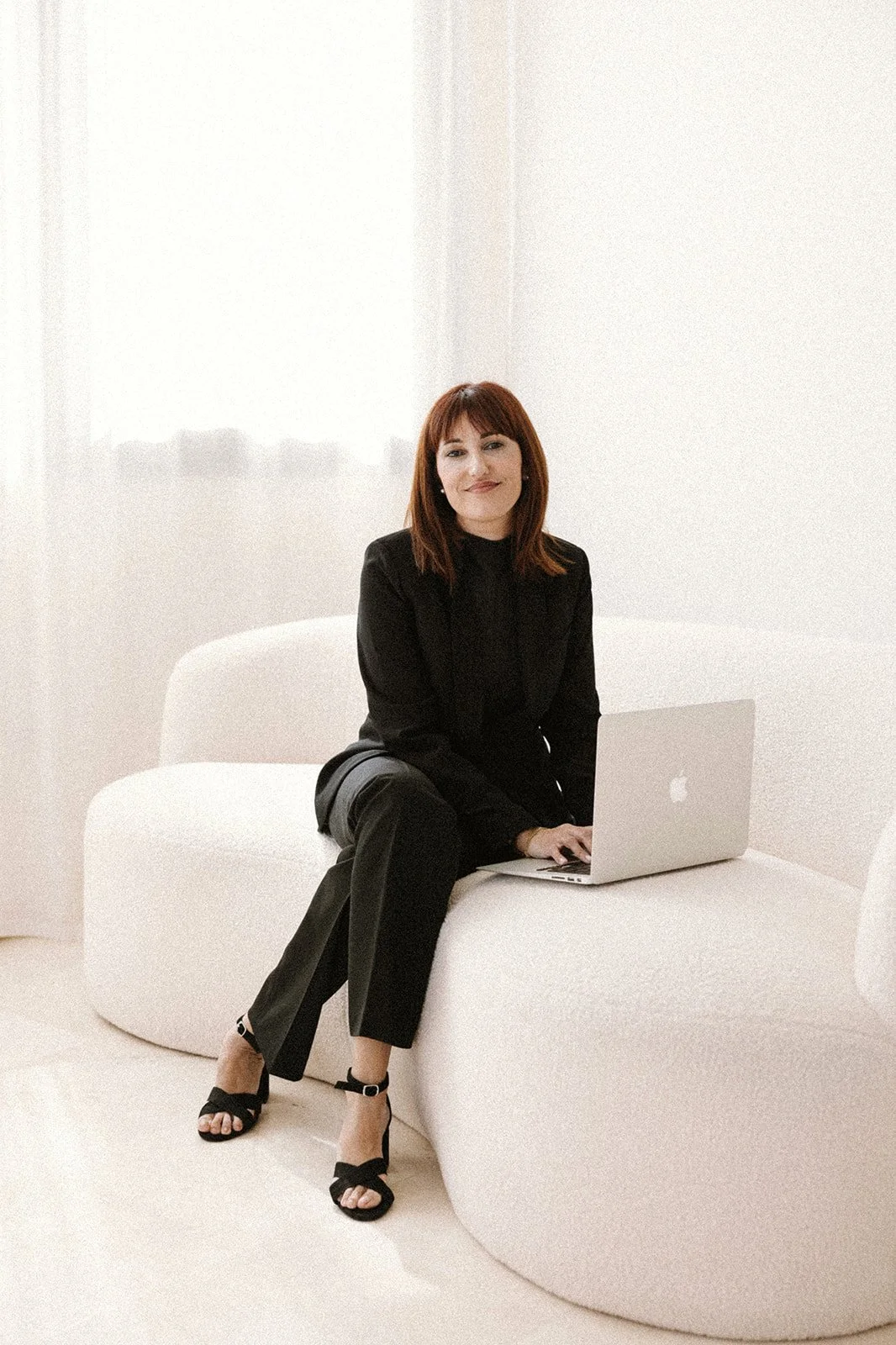 contratar community manager freelance