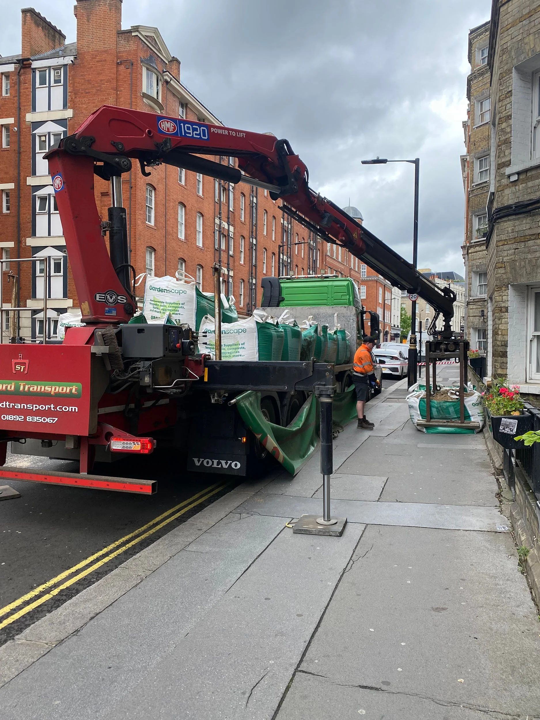 14th May 2024 - The first 1 tonne bags of sand to be delivered to Drury Lane 