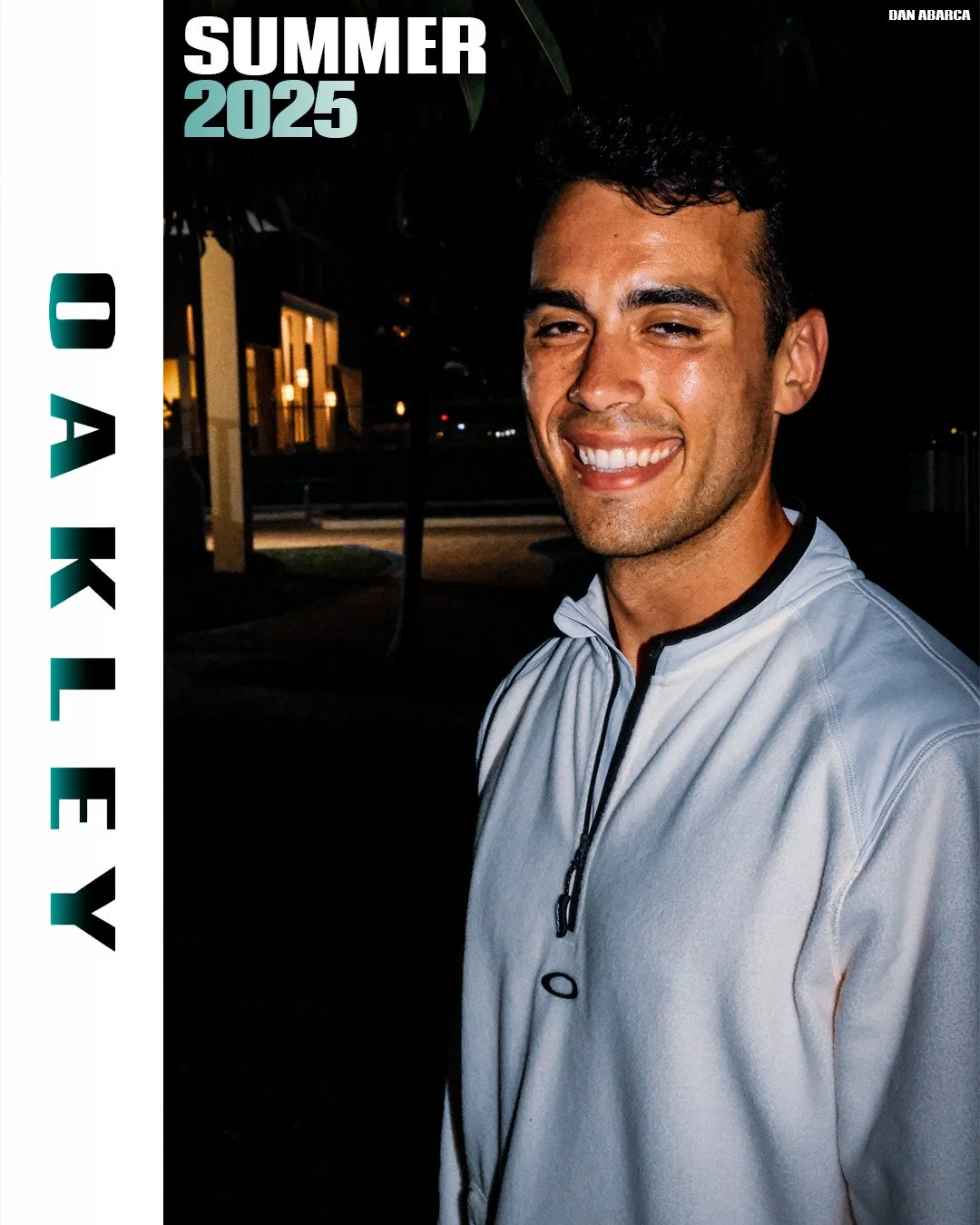 Oakley-White-Jacket_01.jpg