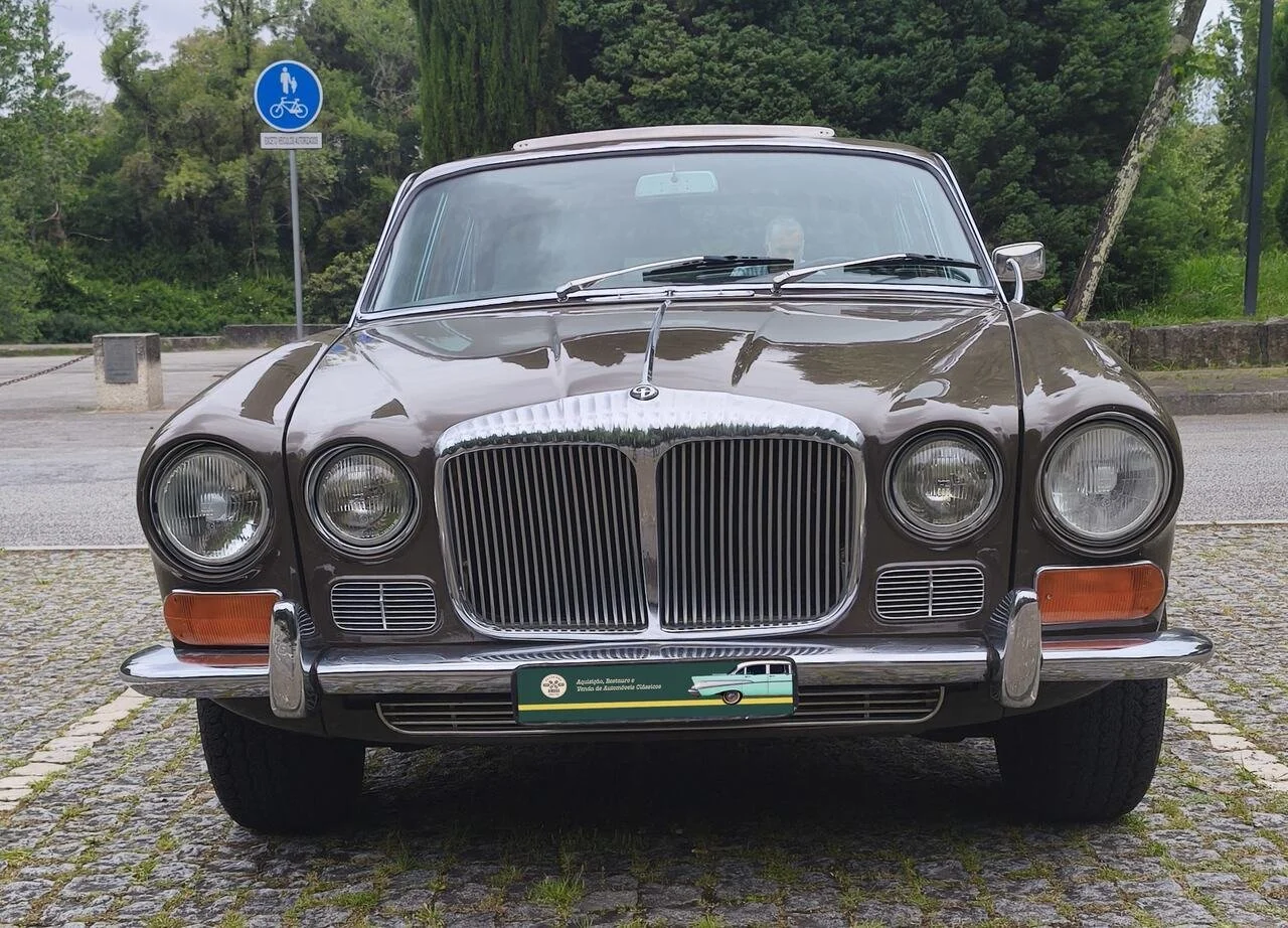 Daimler Sovereign 4.2 S1 - 1969
