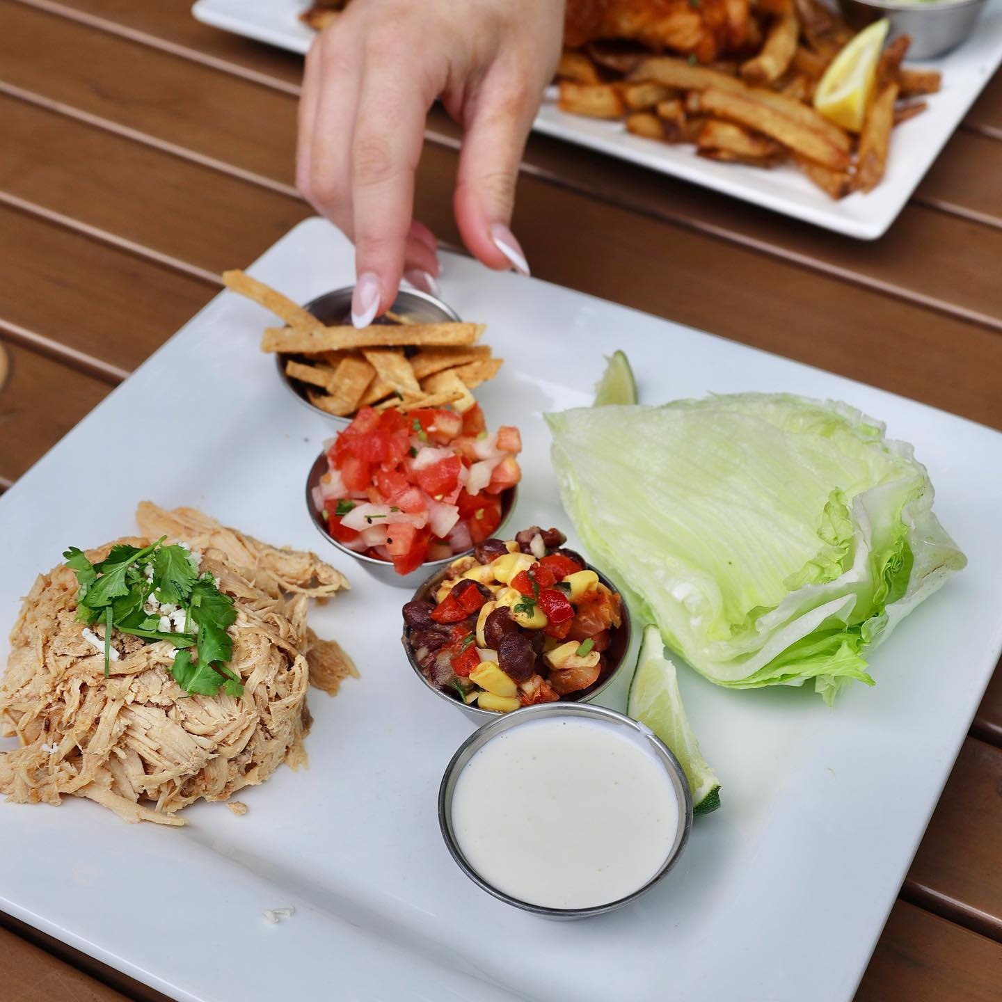 Lettuce eat!🥬 Start your meal&hellip; or snack while you drink with our build your own chicken lettuce wraps. 

Ancho-spiced chicken, housemade corn and black bean salsa, pico de gallo, crema, cotija cheese, iceberg lettuce, tortilla crisps