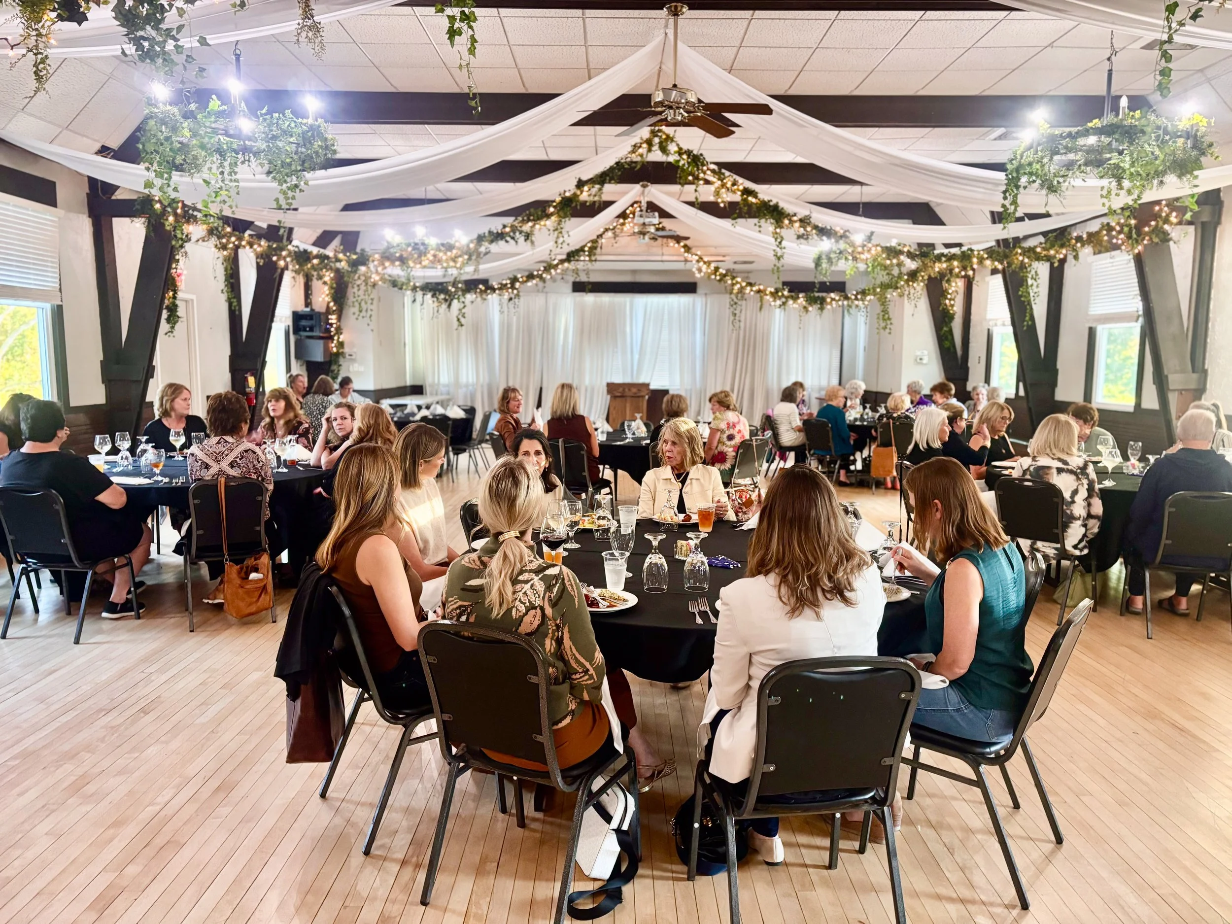 A Decade of Giving: Women’s Giving Circle Closes Anniversary Year with $16,000 in Grants